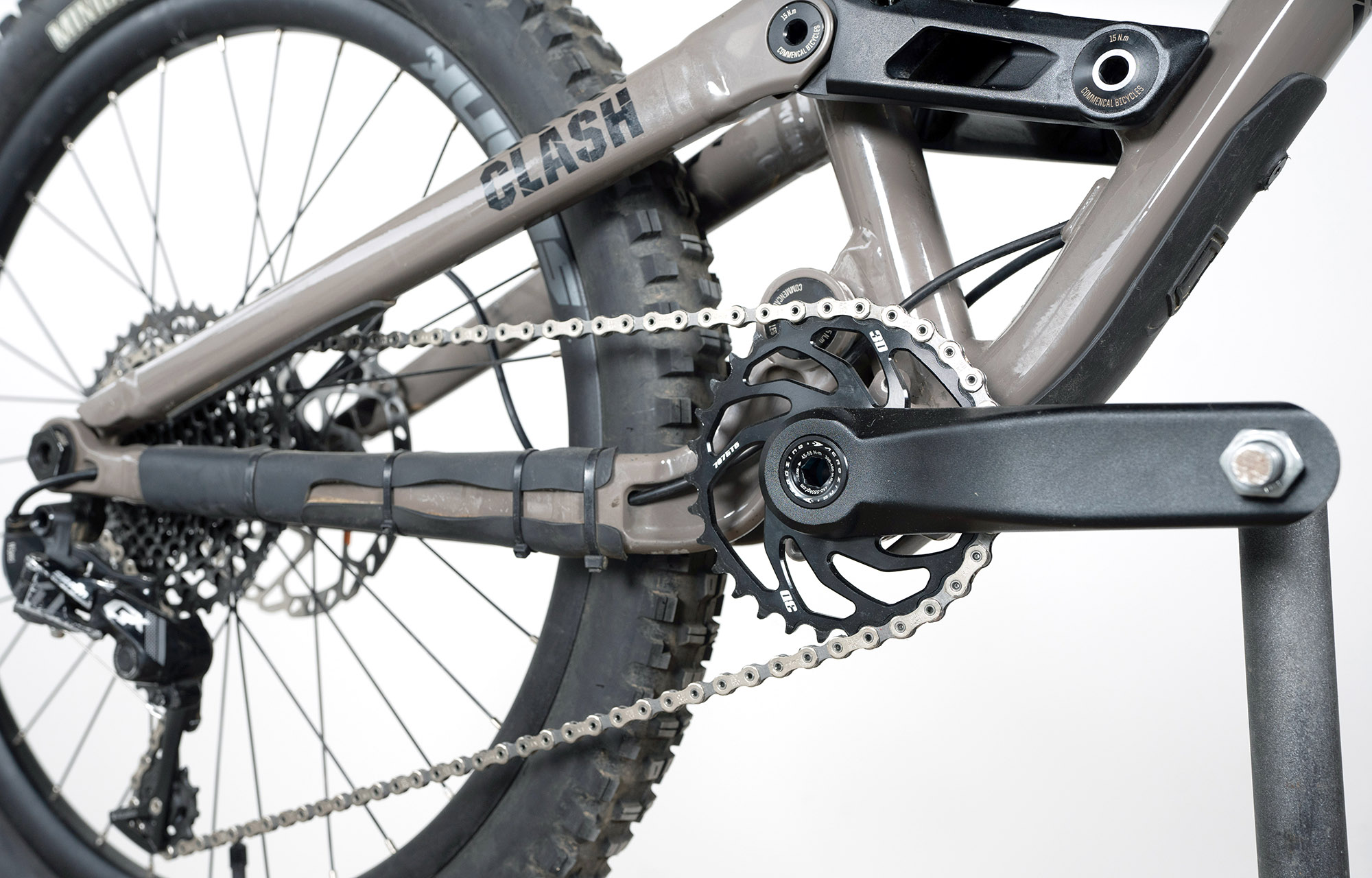 COMMENCAL CLASH 24 DIRT (21175100) image number null