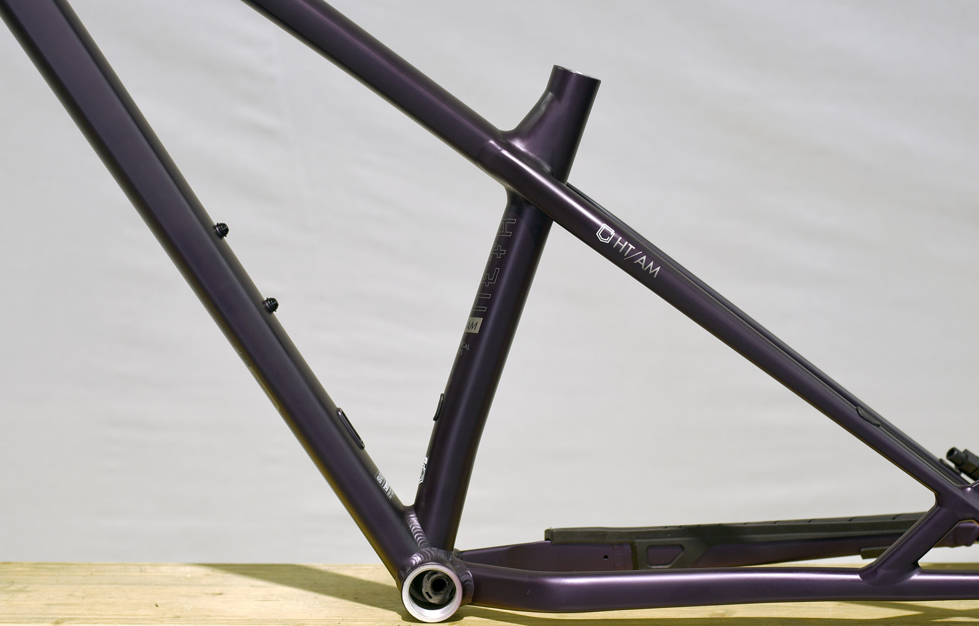 FRAME COMMENCAL META HT AM METALLIC PURPLE - S (22231201) image number null