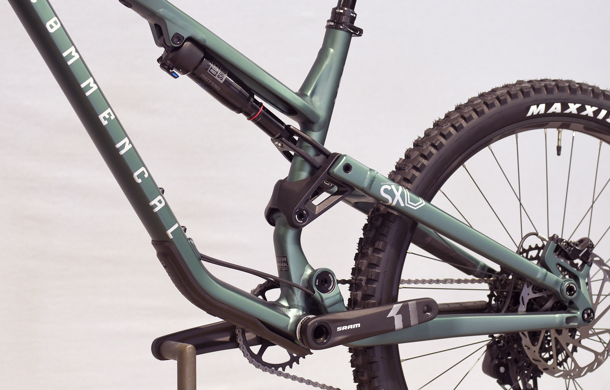 COMMENCAL META SX V4 RIDE METALLIC GREEN - L (22134803) image number null