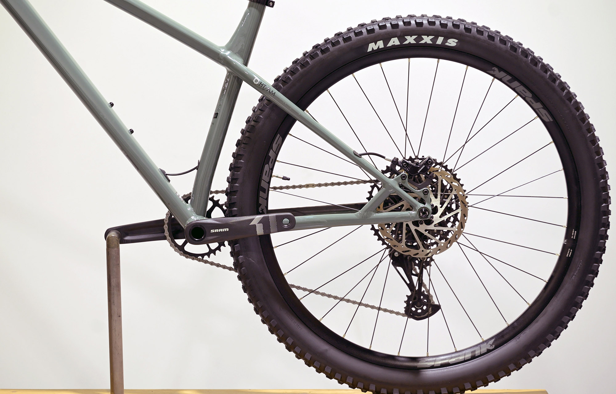 COMMENCAL META HT AM ESSENTIAL KESWICK GREEN - L (22130203) image cover number large 5