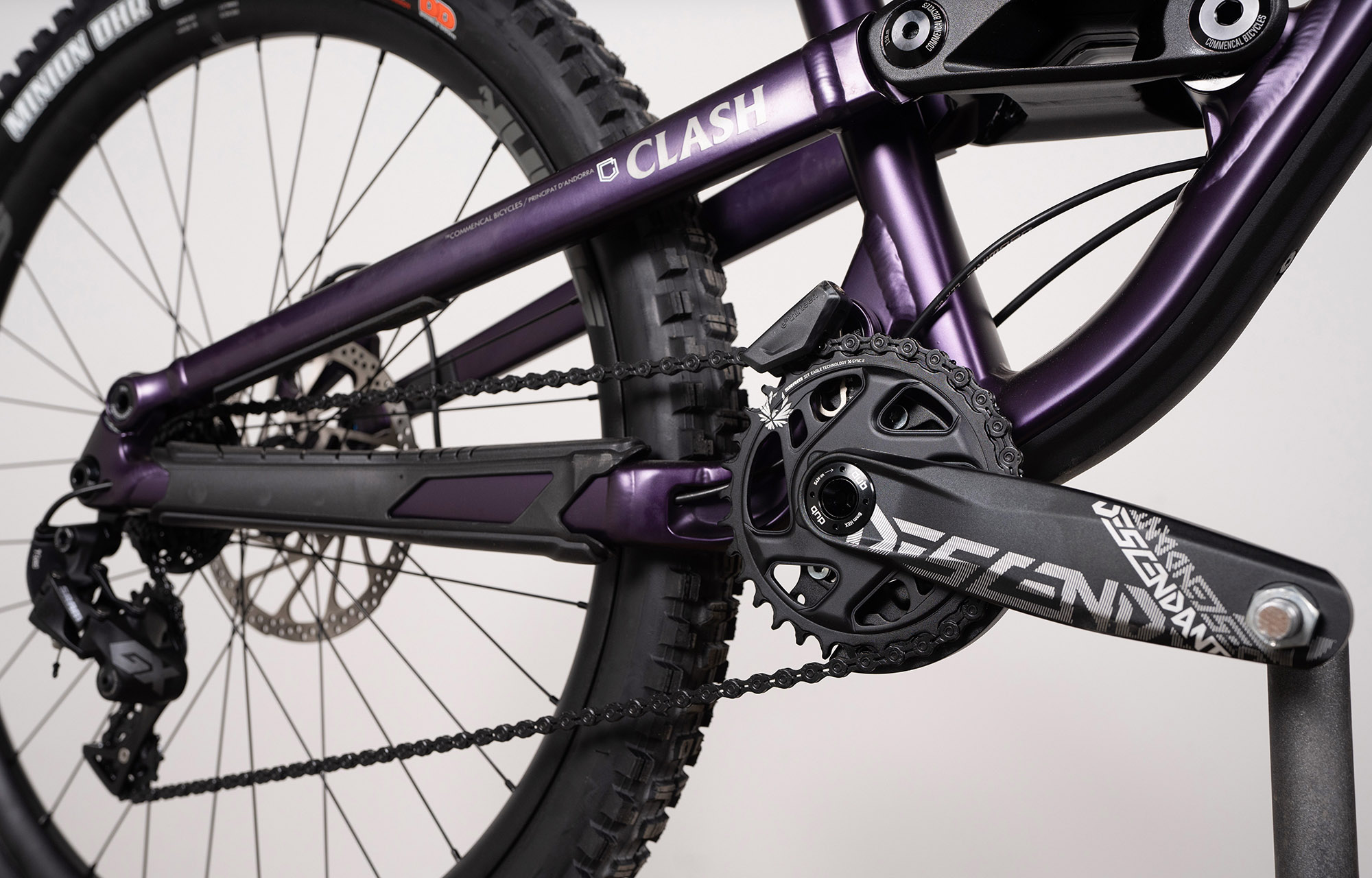 COMMENCAL CLASH PARK EDITION METALLIC PURPLE - M (22131702) image number null