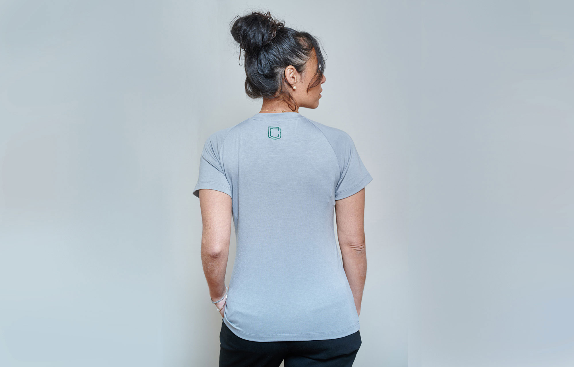 COMMENCAL WOMEN SOFTECH SHORT SLEEVE JERSEY GREY image number 0