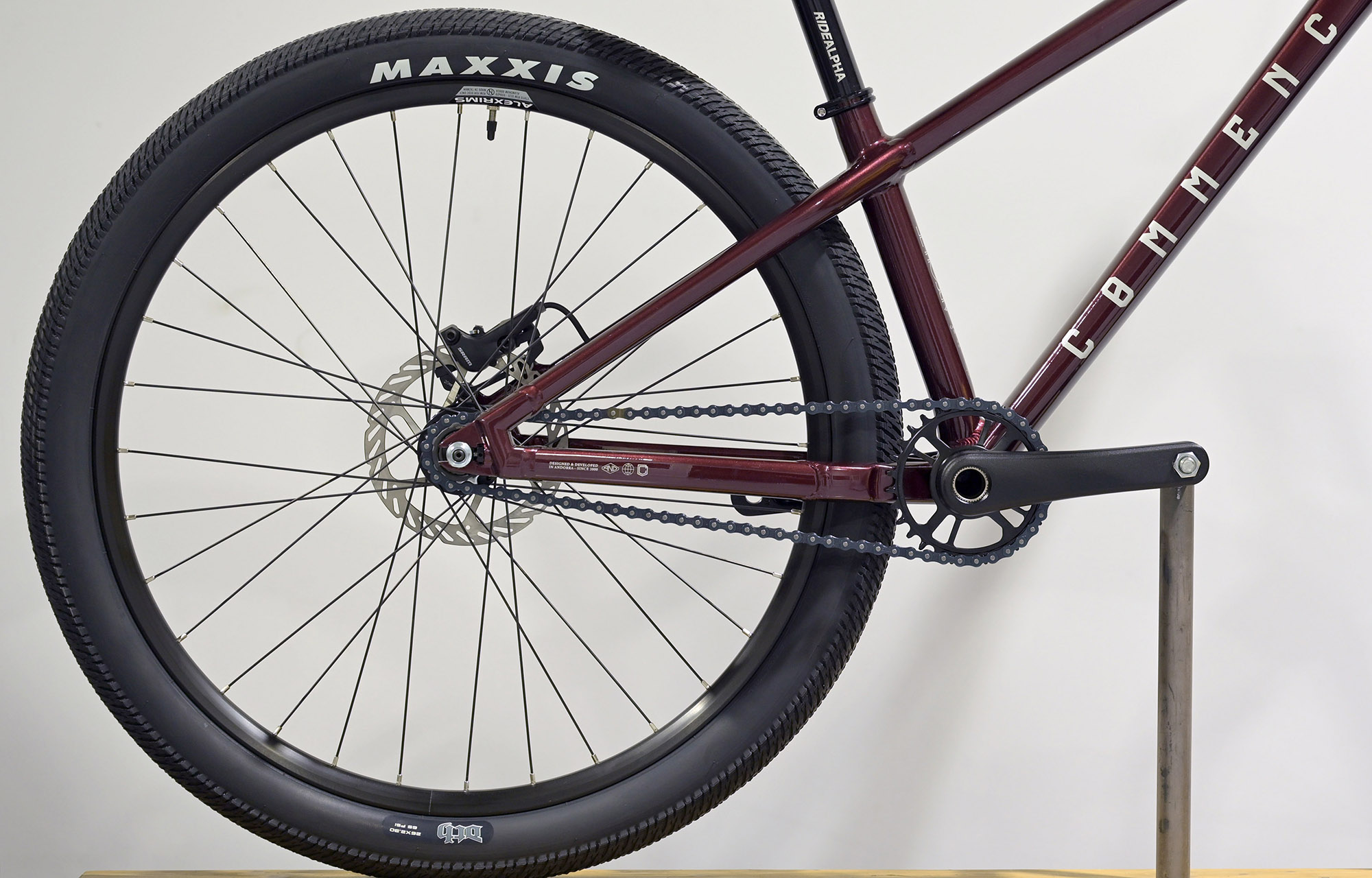 COMMENCAL ABSOLUT BURGUNDY - M (24140702) image cover number large 0