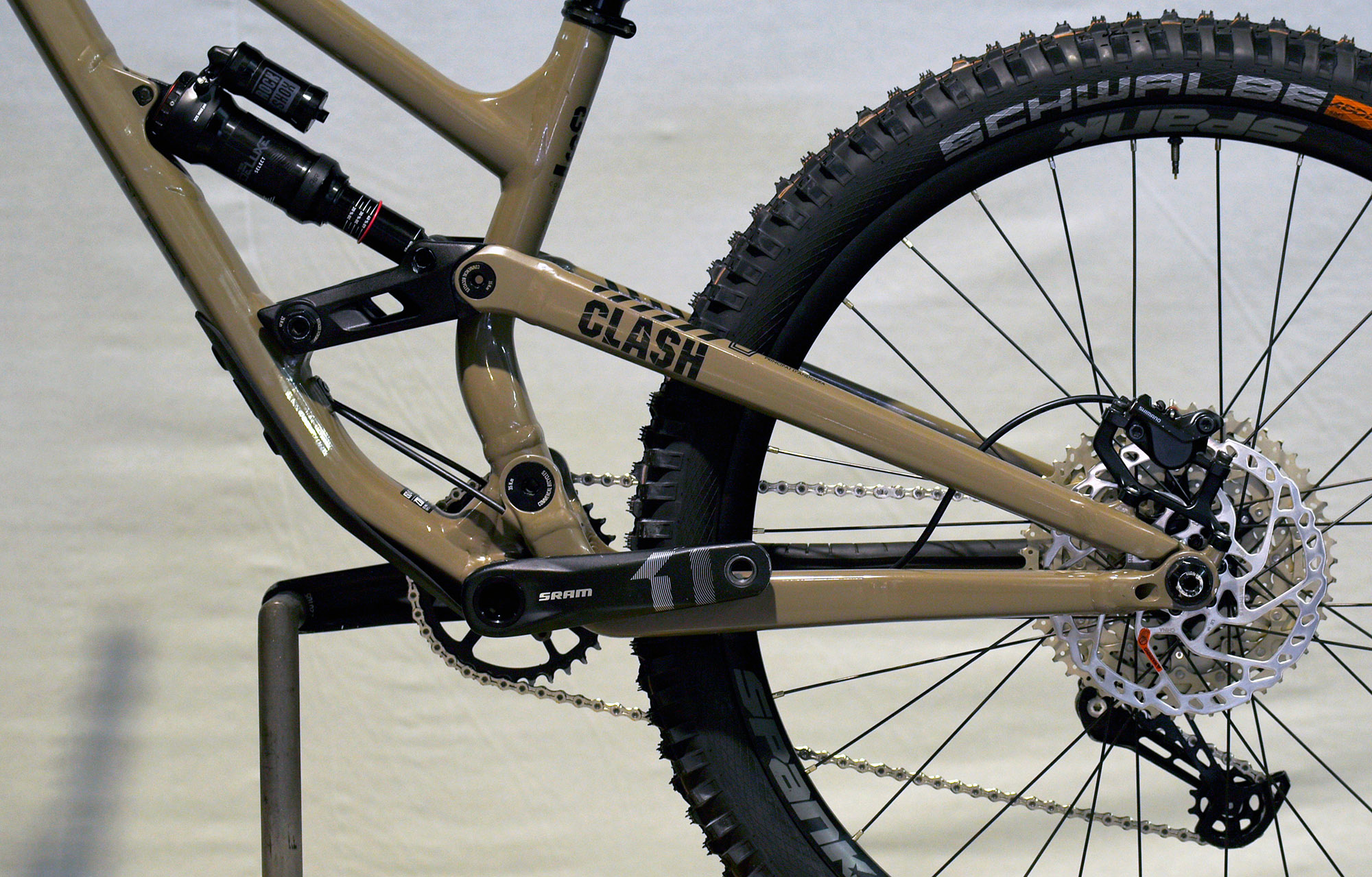 COMMENCAL CLASH JR DIRT MAXXIS - JR (21175200) image number null