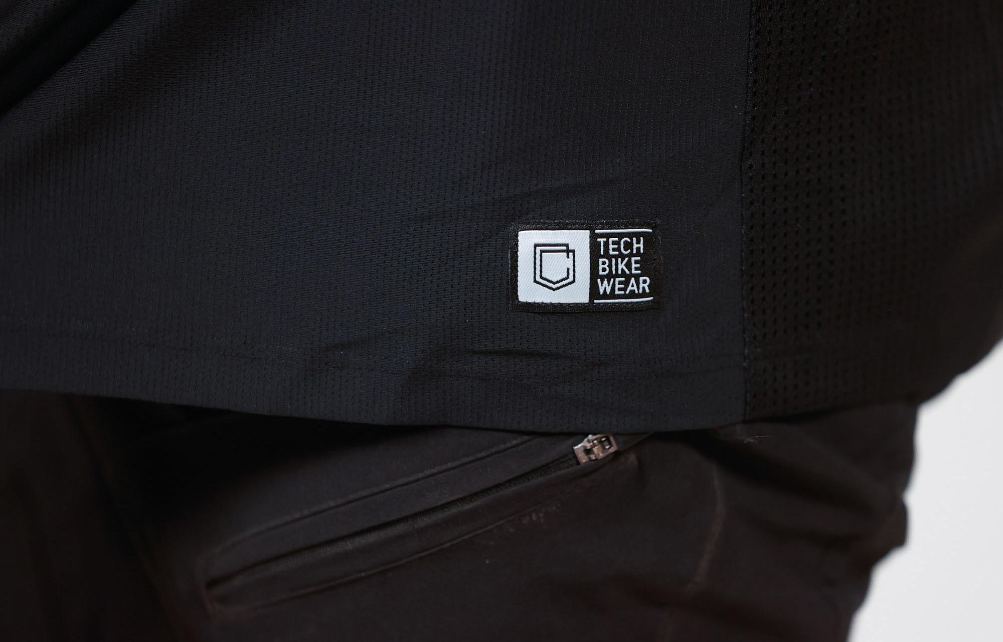 COMMENCAL SHORT SLEEVE CORPORATE JERSEY BLACK image number 4