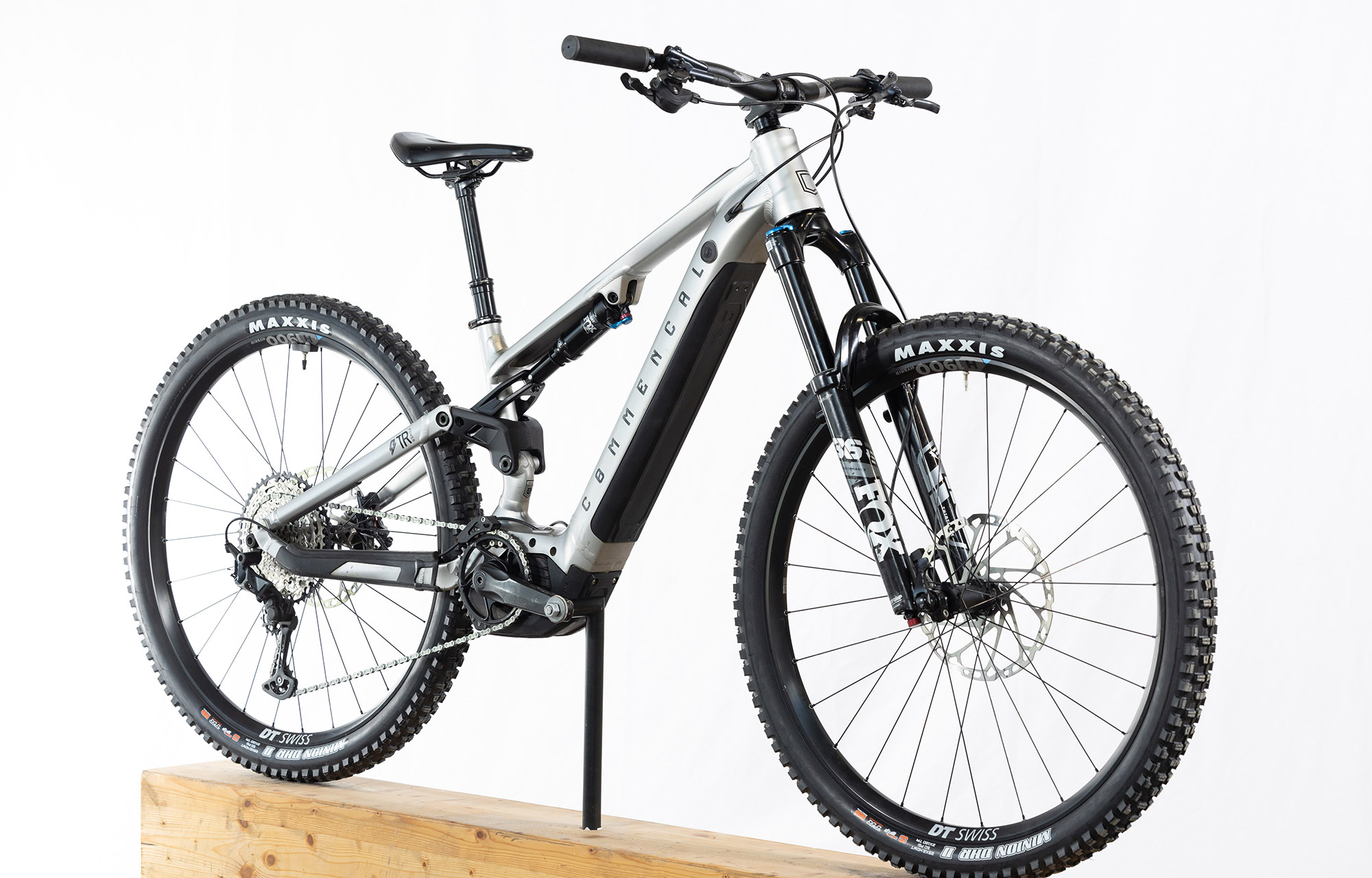 COMMENCAL META POWER TR BOSCH ESSENTIAL SILVER - S (22180201) 874km image cover number large 0