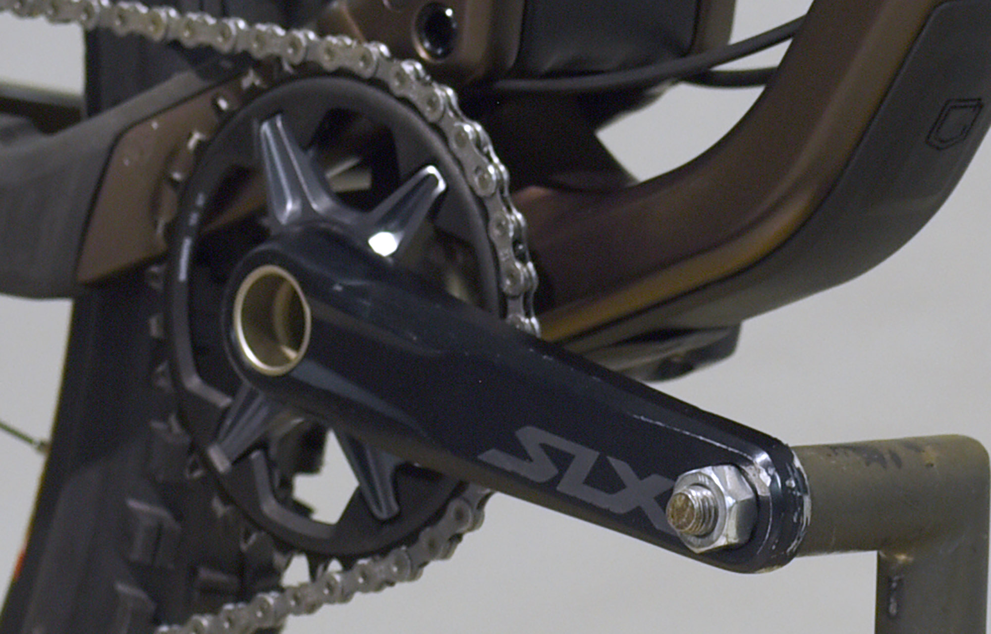 COMMENCAL T.E.M.P.O. ESSENTIAL FROZEN BROWN - L (22121003) image number null
