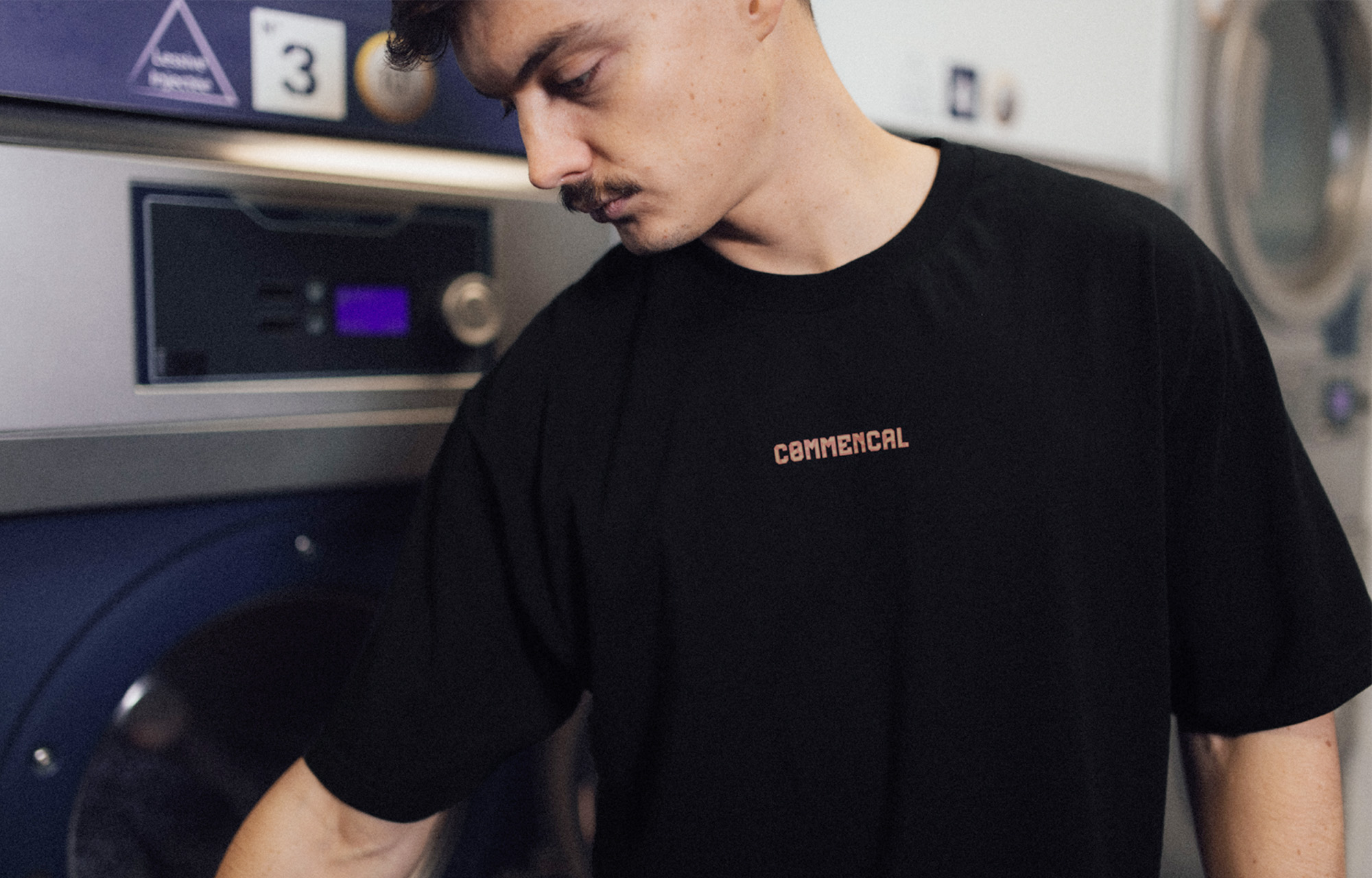 COMMENCAL LOOSE FIT RETRO PARTY 2.0 T-SHIRT image number 1