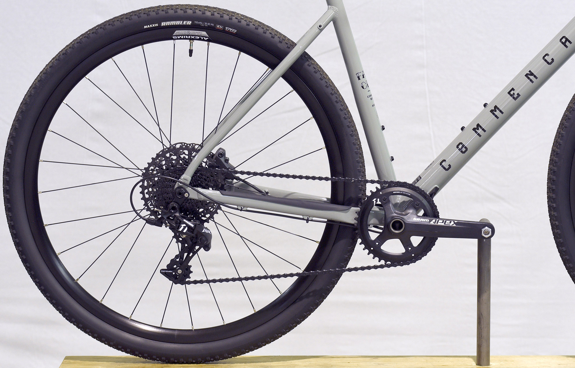 COMMENCAL FCB ORIGIN PYRITE GREY - L (23160003) image number null