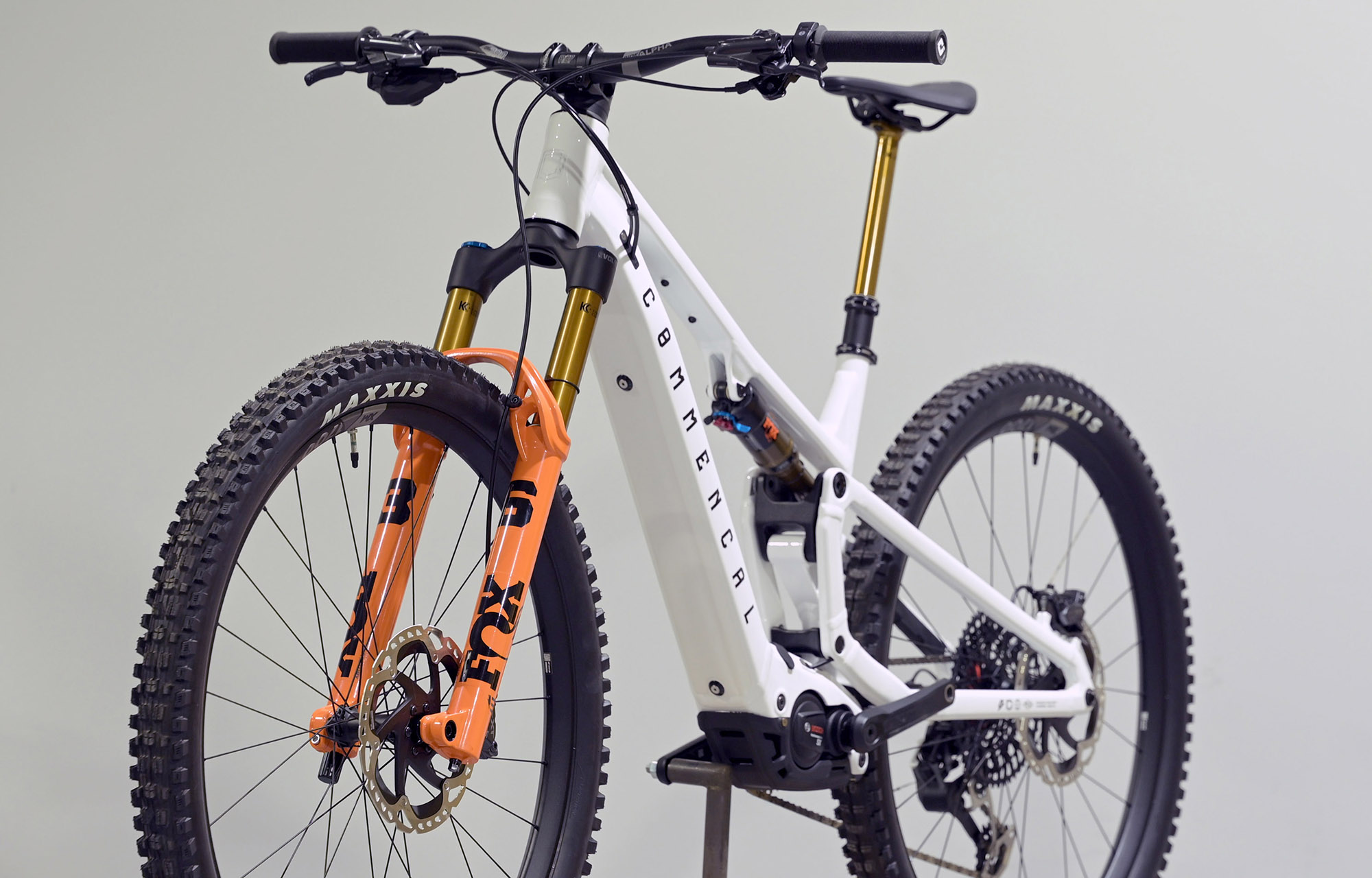 COMMENCAL T.E.M.P.O. POWER SIGNATURE EAGLE 90 - M (25120602) 0 km image cover number large 4