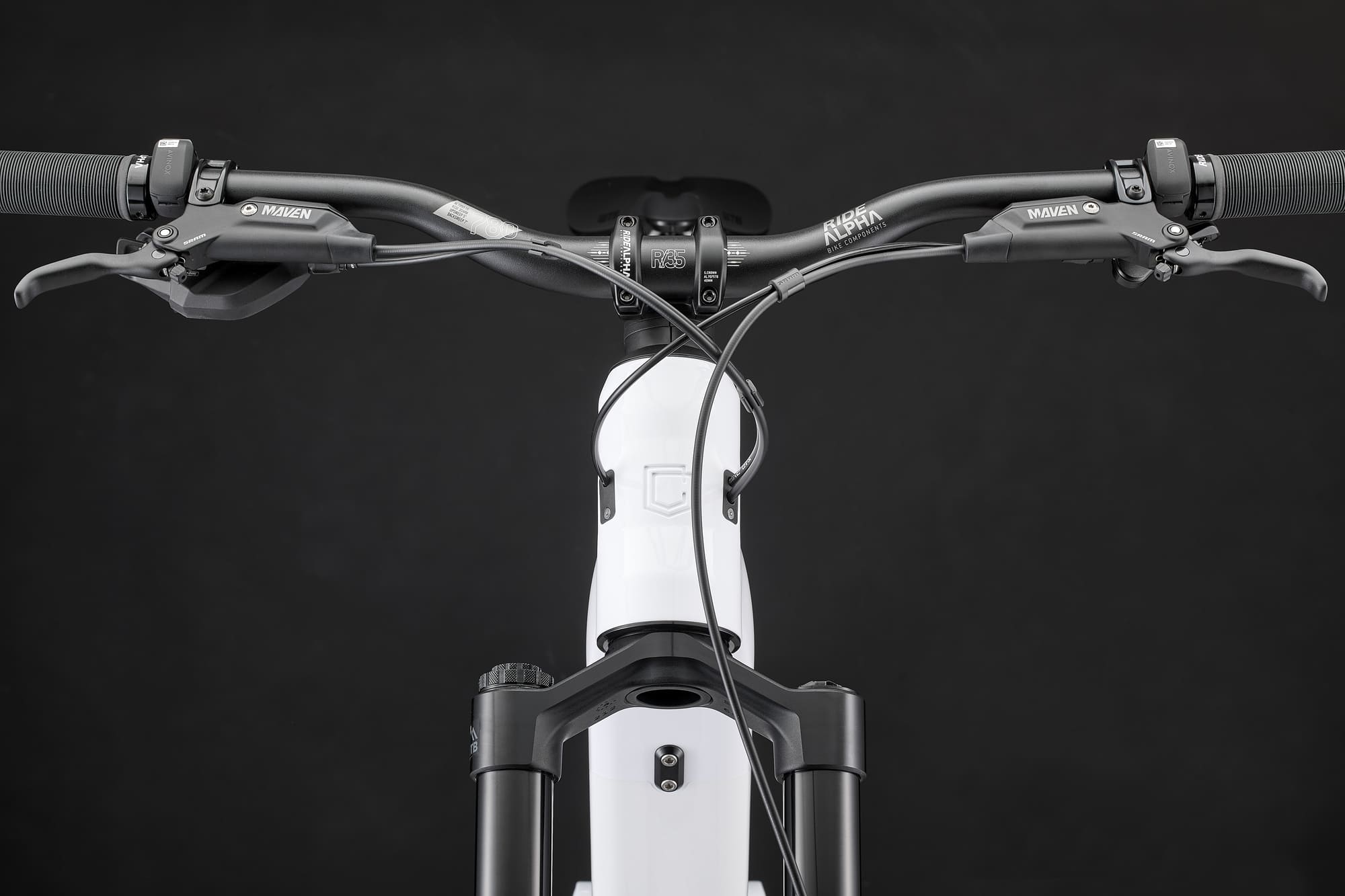 COMMENCAL META POWER SX AVINOX ROCKSHOX PURE WHITE 2027 image cover number large 4