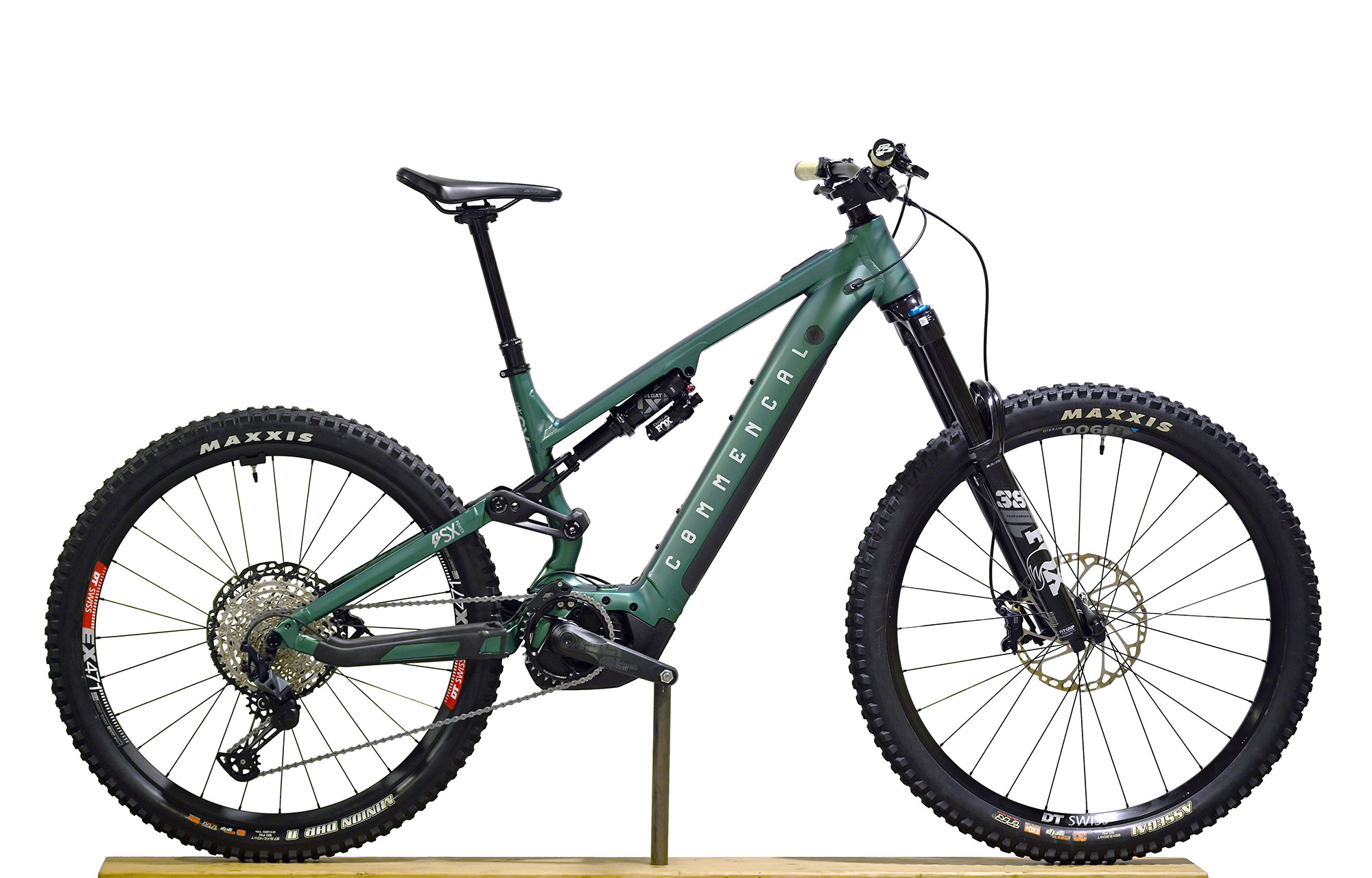 COMMENCAL META POWER SX BOSCH ESSENTIAL METALLIC GREEN - M (23181802) 1235 km image number null