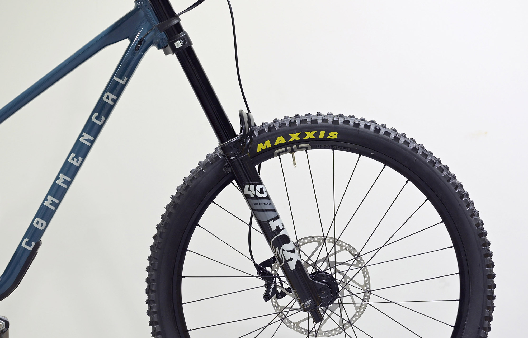 COMMENCAL SUPREME DH V5 ESSENTIAL AQUA BLUE - M (23150102) image cover number large 1