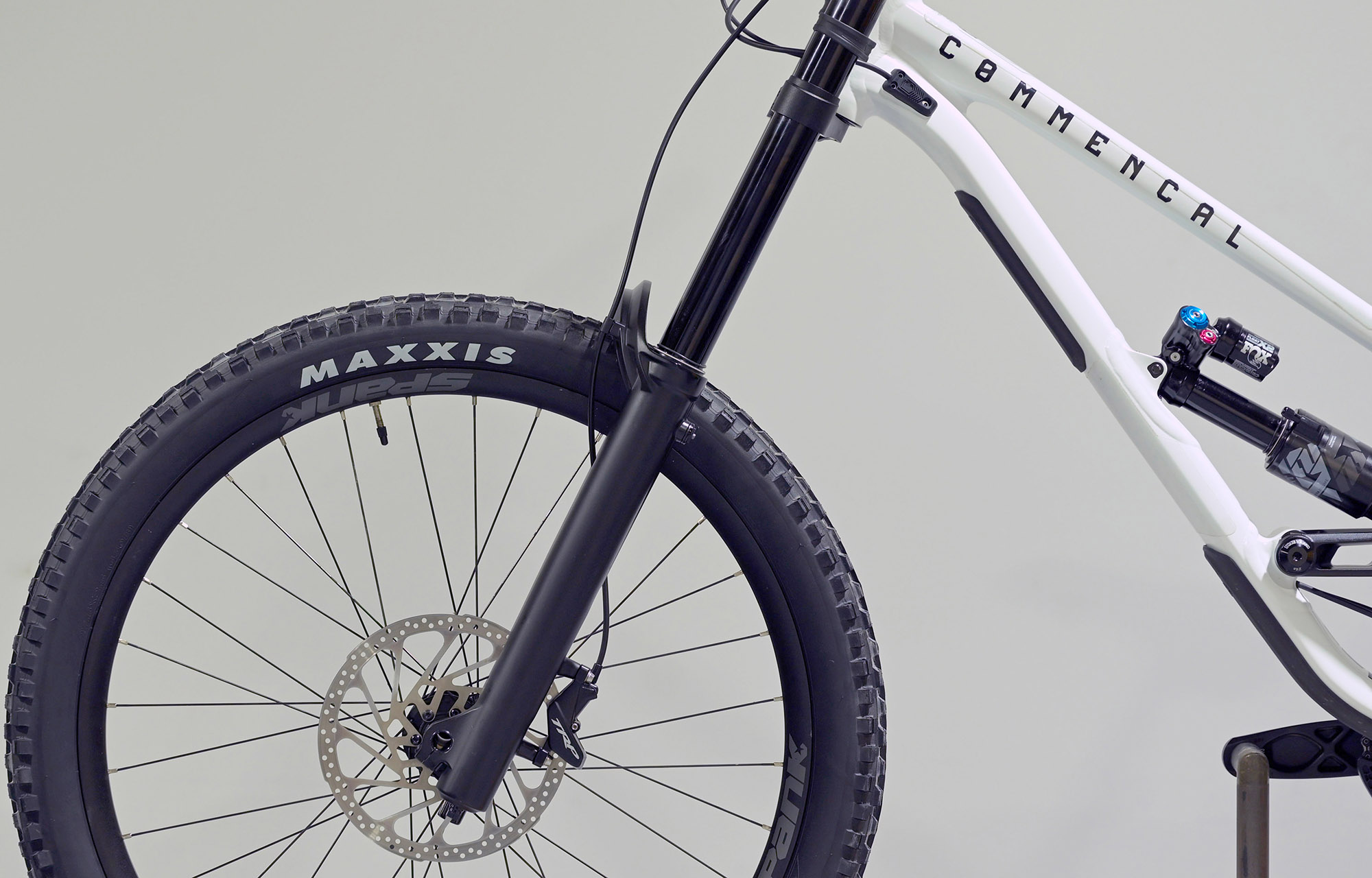 COMMENCAL FRS ESSENTIAL PURE WHITE - M (23150502) image cover number large 4