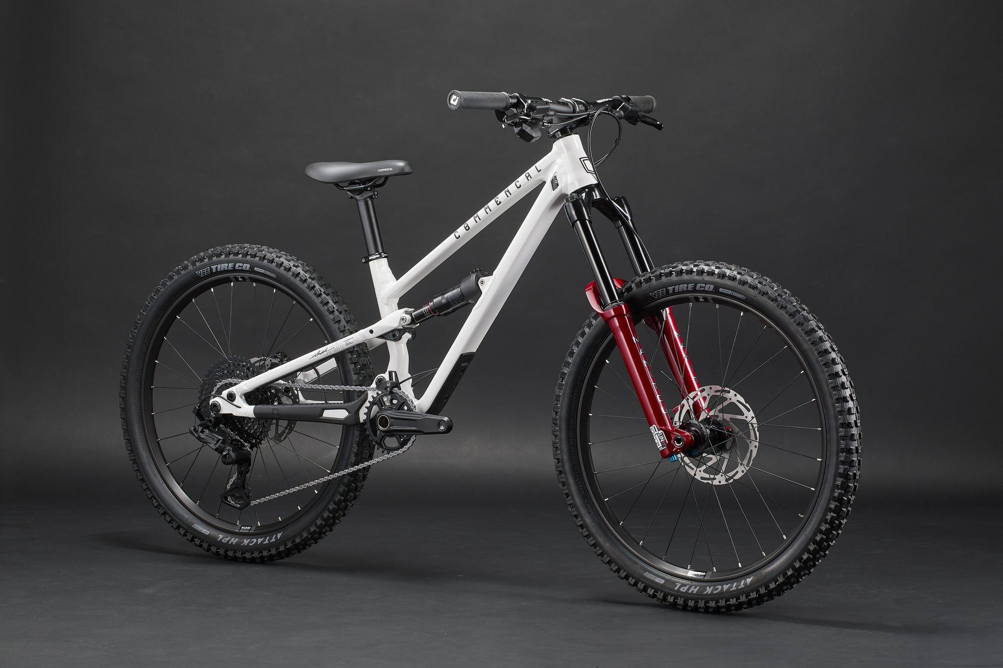 COMMENCAL CLASH 24 PURE WHITE 2027 image large number 1