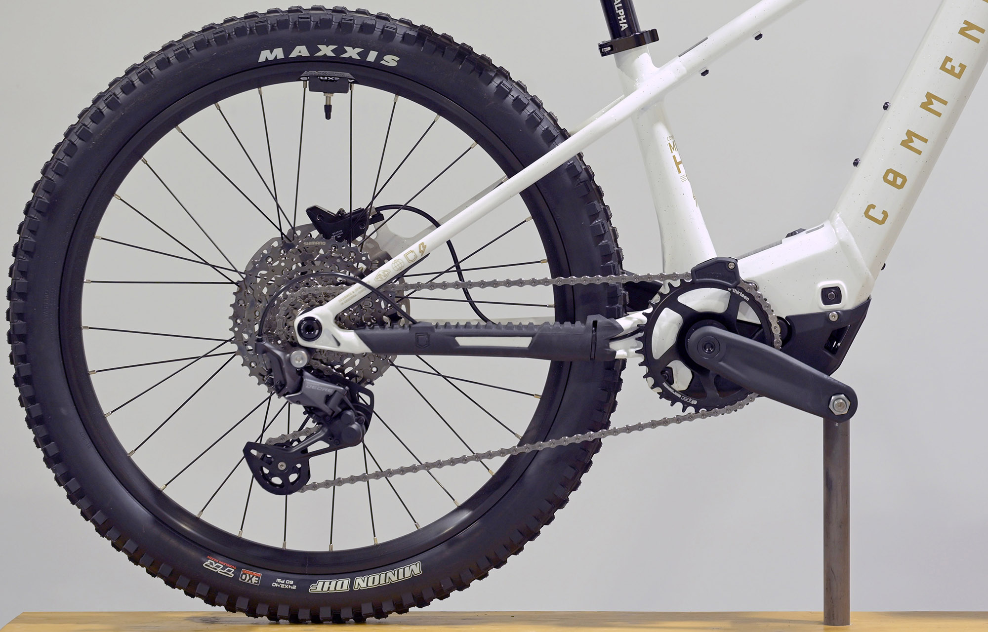 COMMENCAL META HT 24 POWER GLITTERY WHITE - (24173700) 1 km image cover number large 0