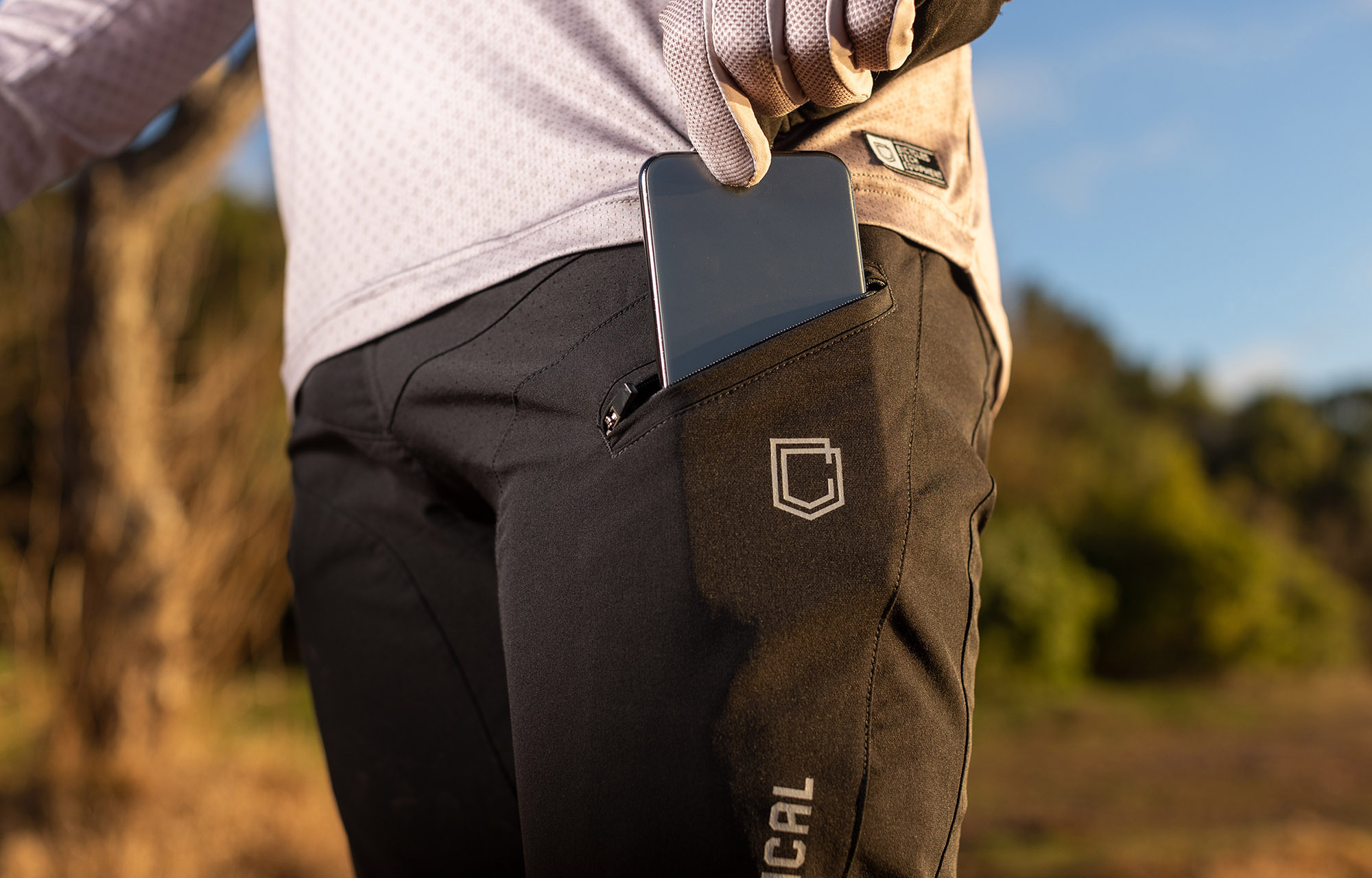 COMMENCAL KIDS PANTS BLACK image number 5