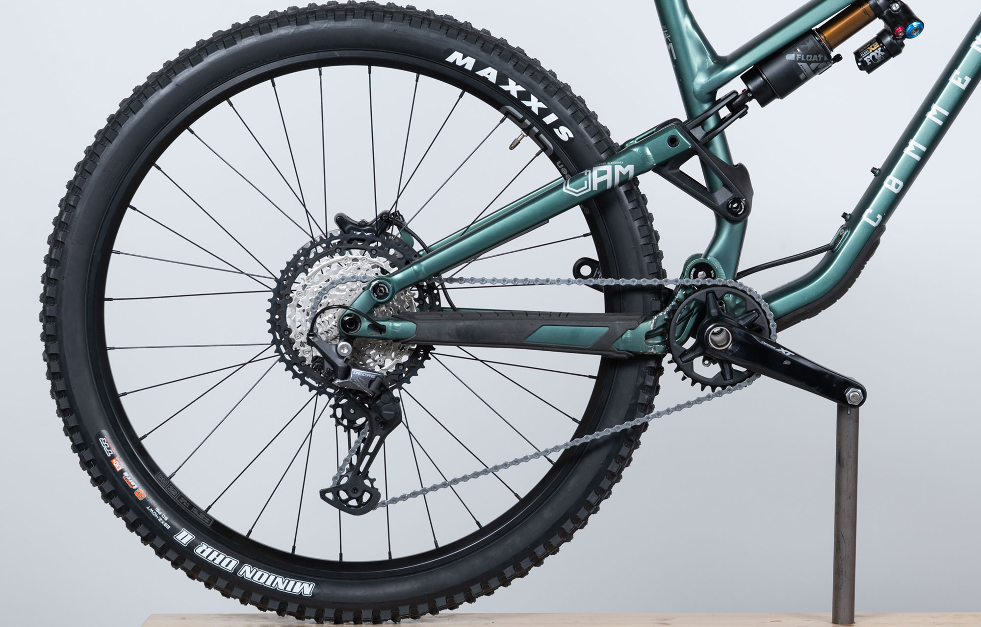 COMMENCAL META AM V4 METALLIC GREEN ALC - M (21133802) image large number 0