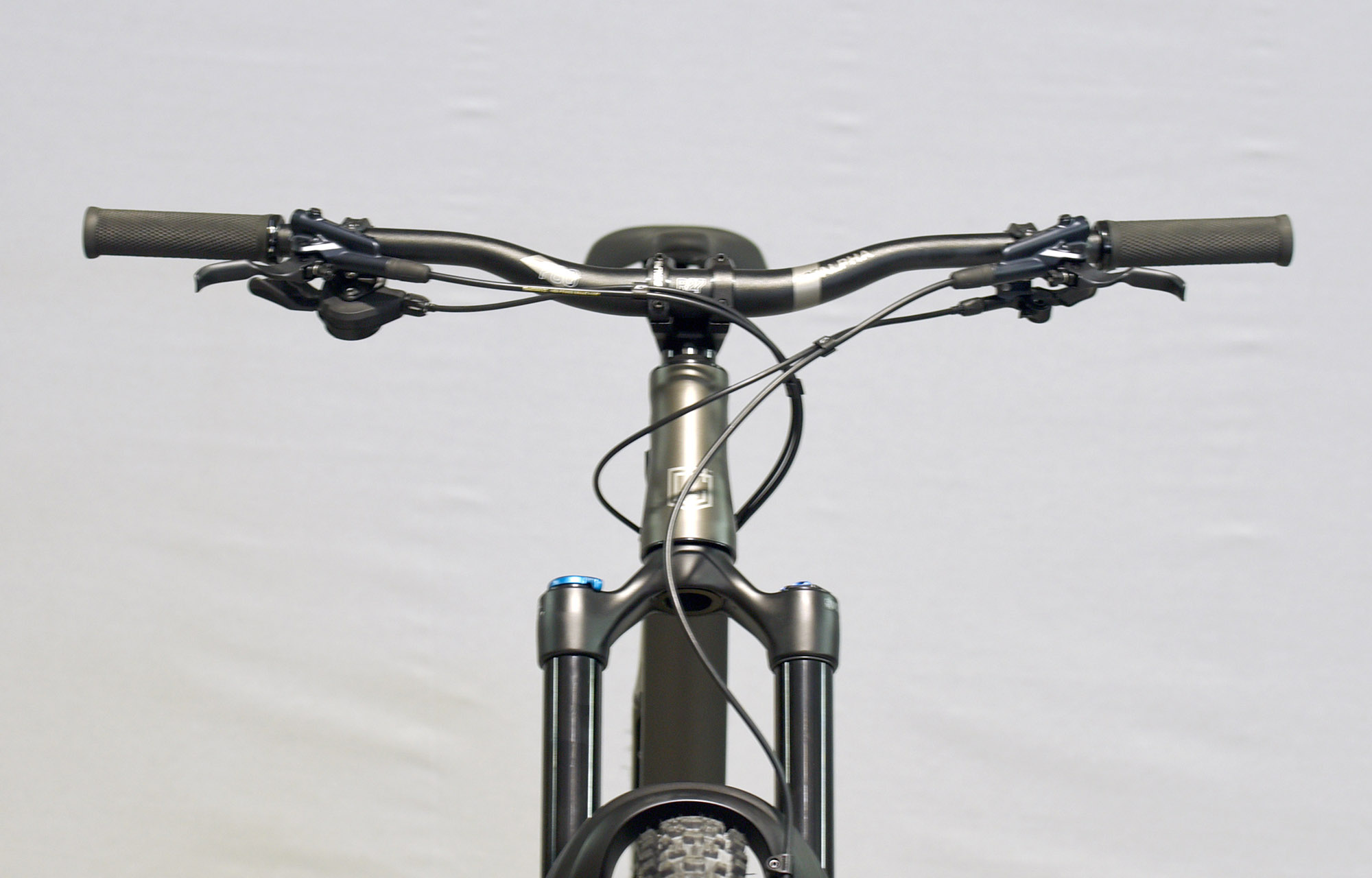 COMMENCAL META SX V4 ESSENTIAL DARK SLATE - L (22130603) image number null