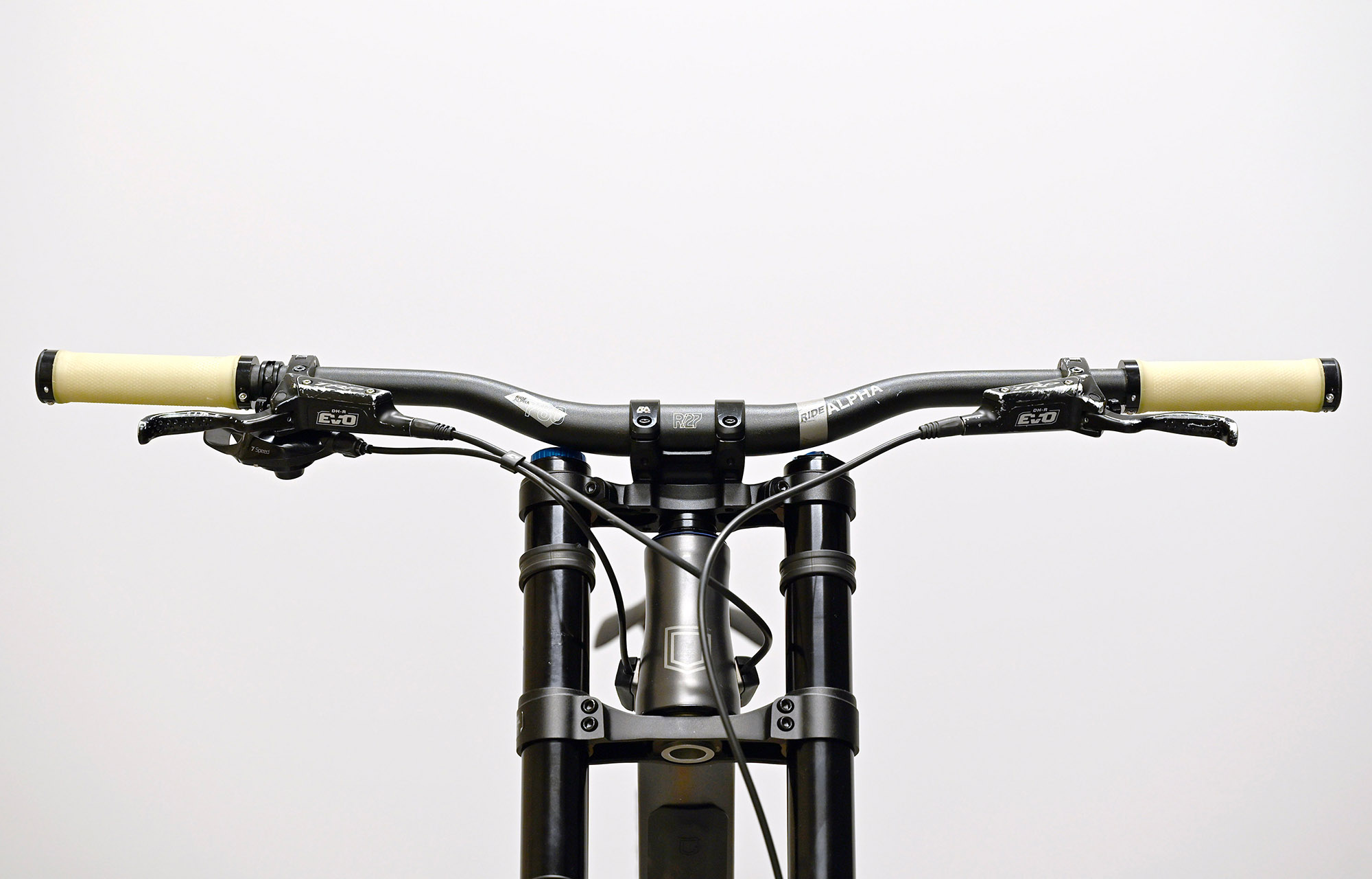 COMMENCAL FRS ESSENTIAL DARK SLATE - L (22150503) image number null