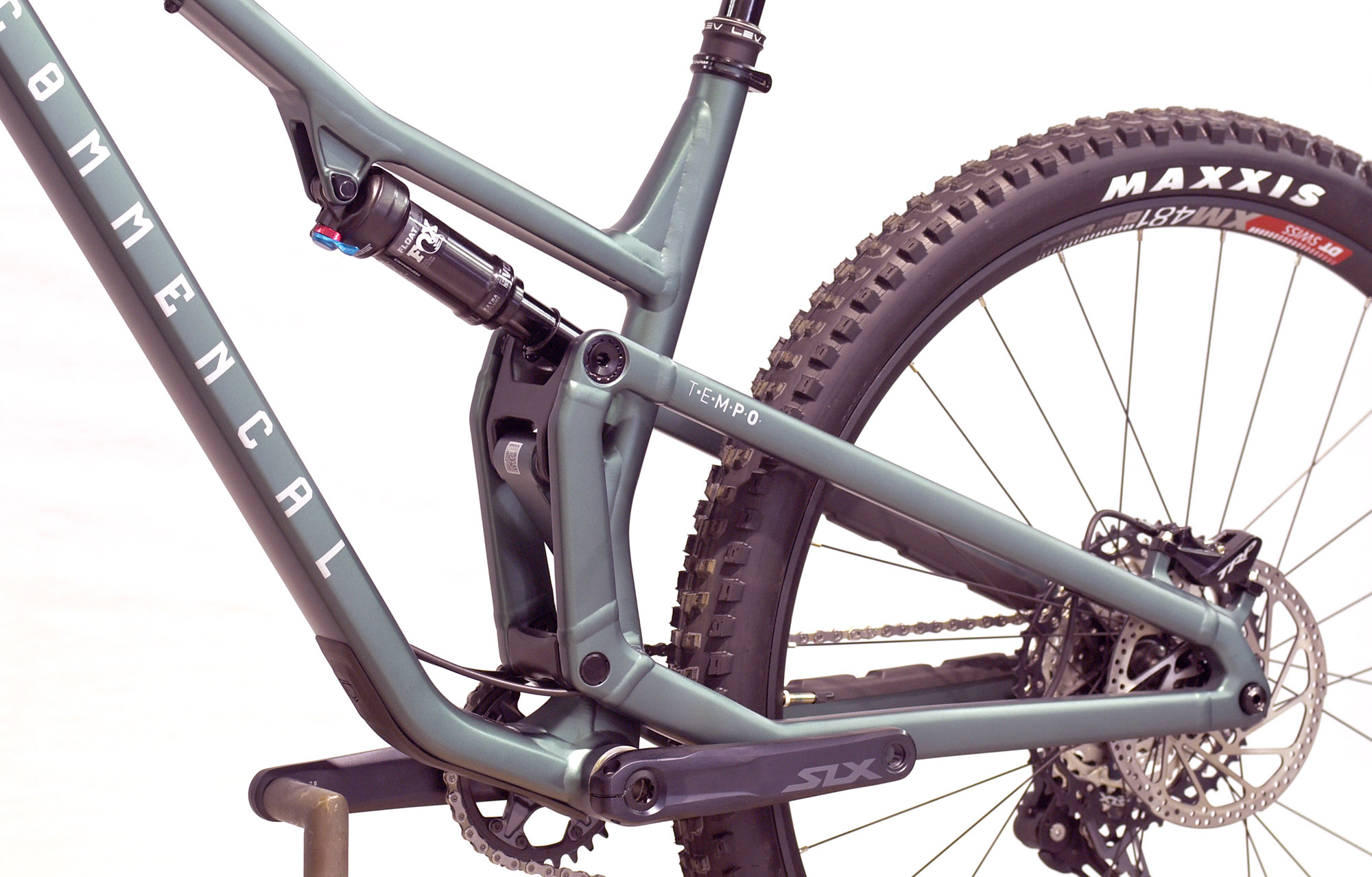 COMMENCAL T.E.M.P.O. ESSENTIAL METALLIC GREEN - L (22120903) image number null