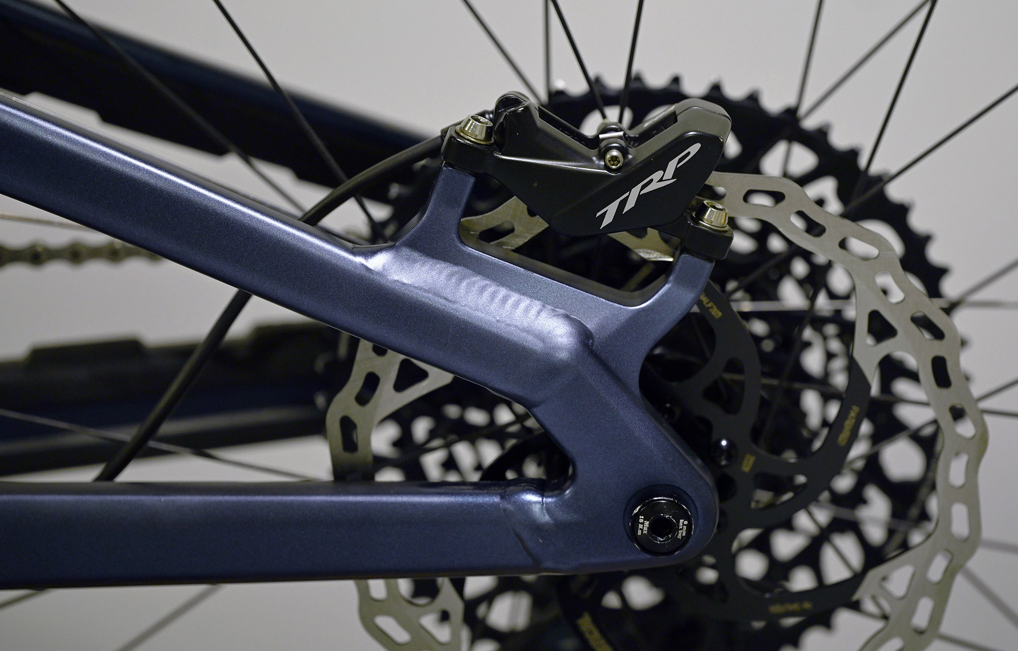 COMMENCAL META V5 RACE SPARKLY BLUE - L (23121303) image cover number large 9