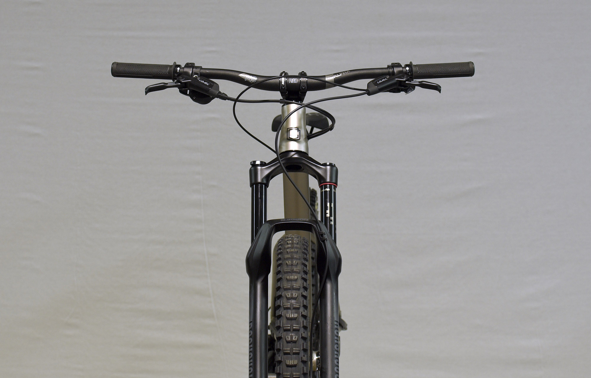 COMMENCAL META HT JR V2 CHAMPAGNE -  (22170300) image number null