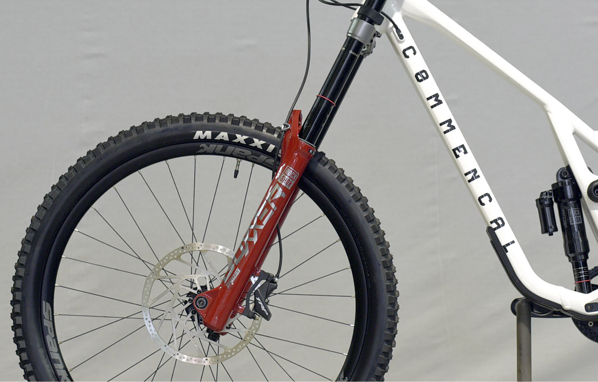 COMMENCAL SUPREME DH V5 PURE WHITE - XS (23170900) image number null