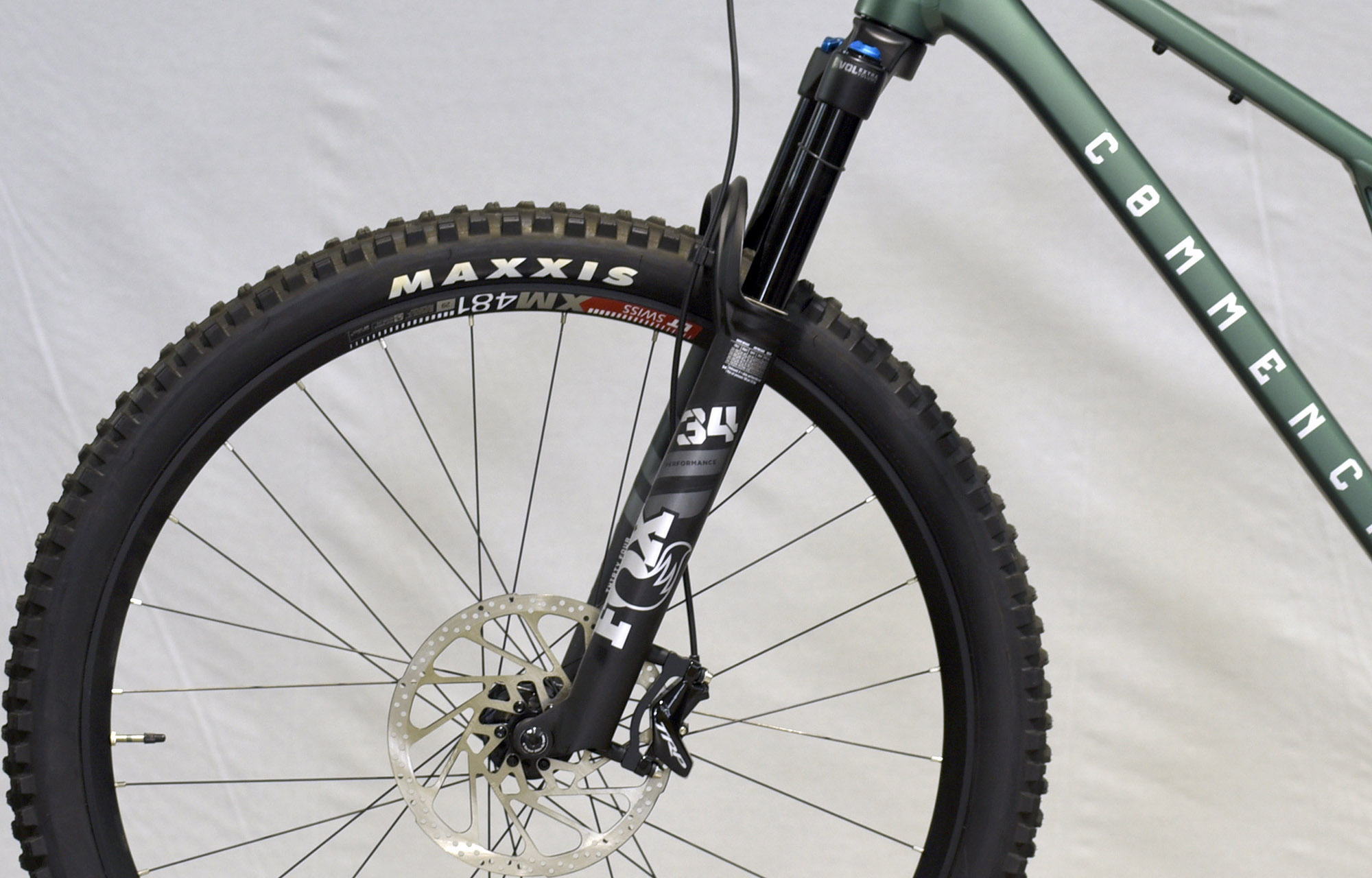 COMMENCAL T.E.M.P.O. ESSENTIAL METALLIC GREEN - L (22120903) image number null