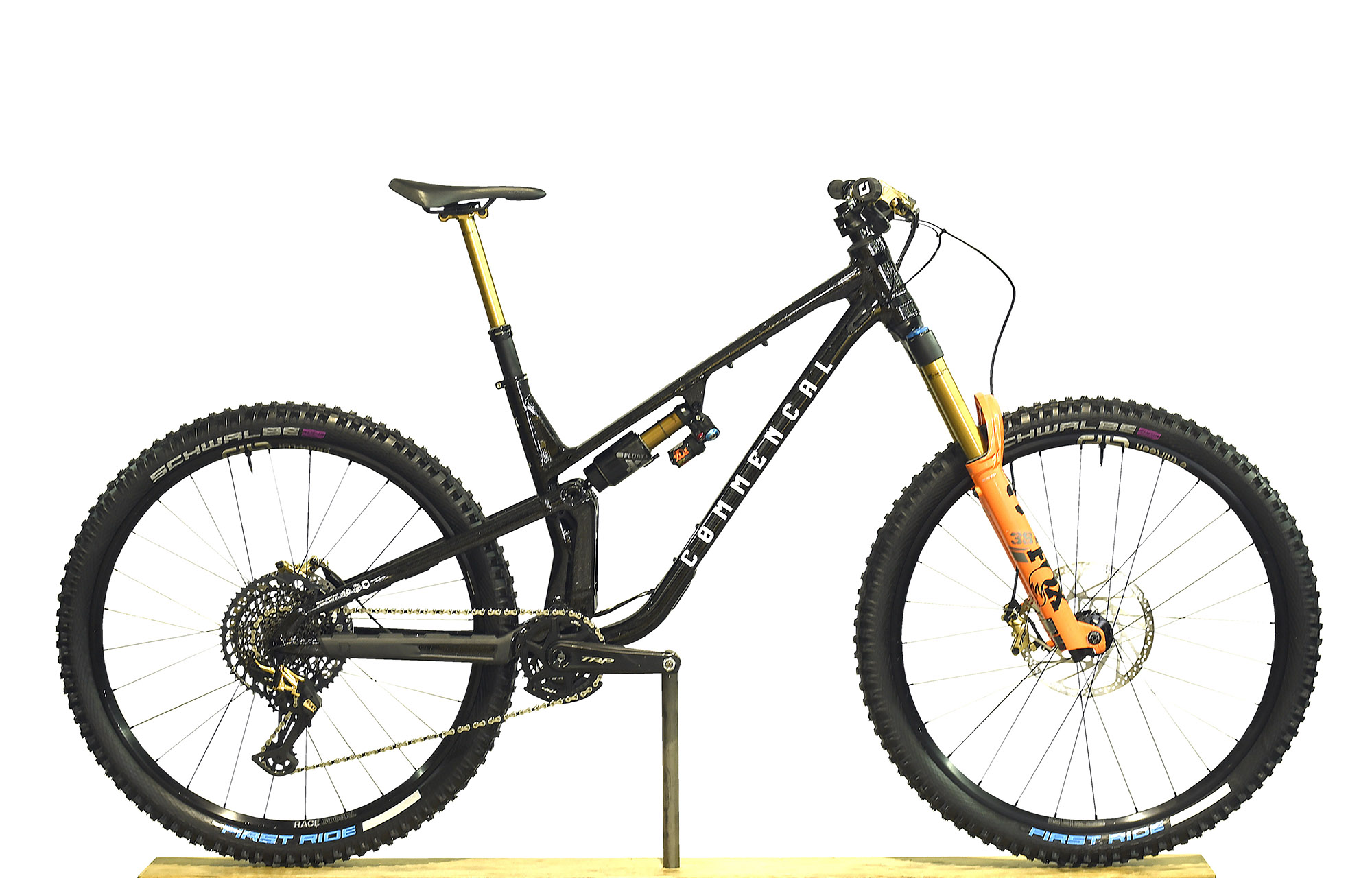 COMMENCAL META V5 GLITTERY BLACK [COMMENCAL TEAM] ALC - L (24100027) image number null