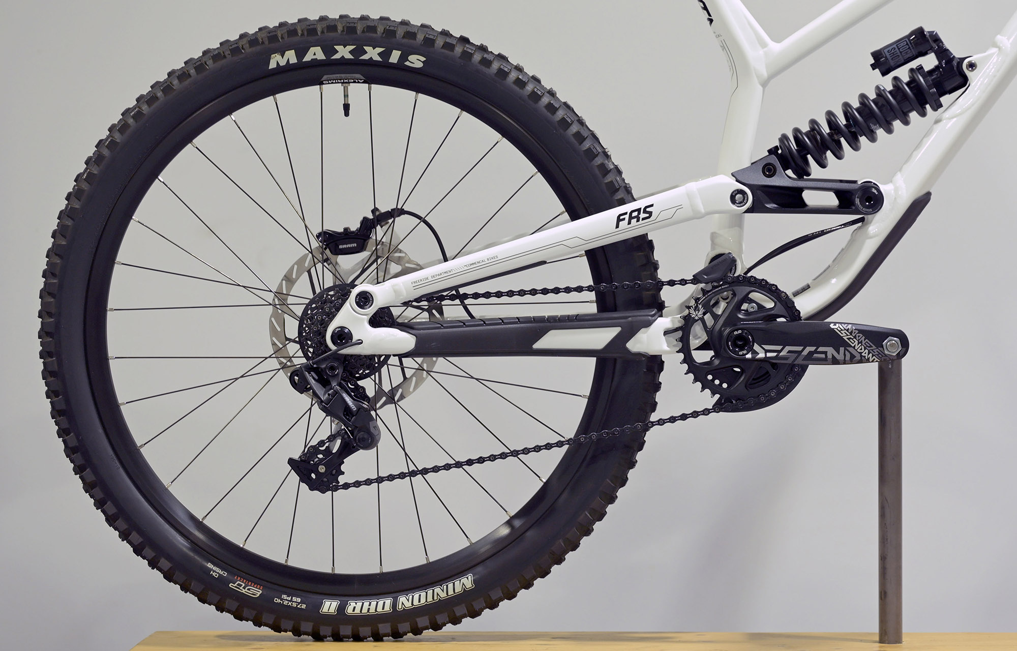 COMMENCAL FRS RIDE PURE WHITE - L (23152503) image cover number large 0