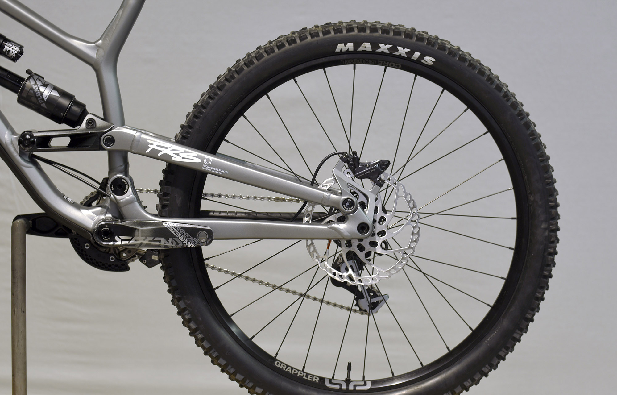 COMMENCAL FRS ESSENTIAL GREY - M (21151002) image number null