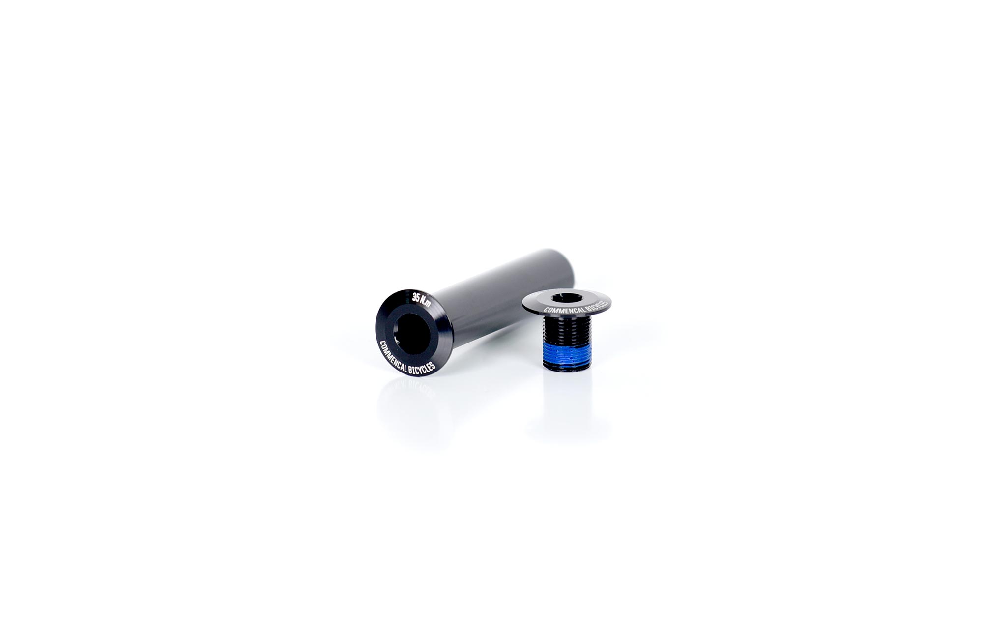 MAIN PIVOT AXLE KIT CLASH V2 20 AND 24 image number null