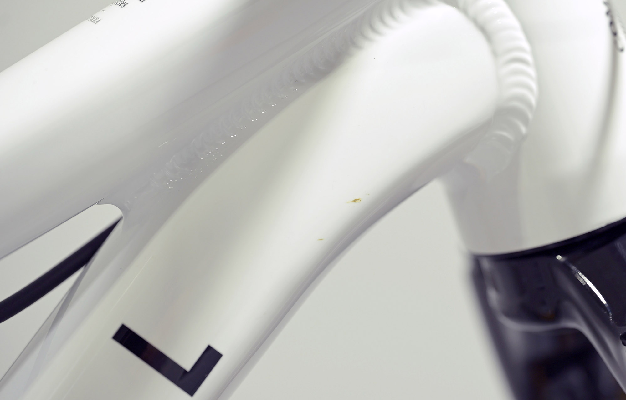 COMMENCAL ABSOLUT BOMBER PURE WHITE - M (25140302) image cover number large 7