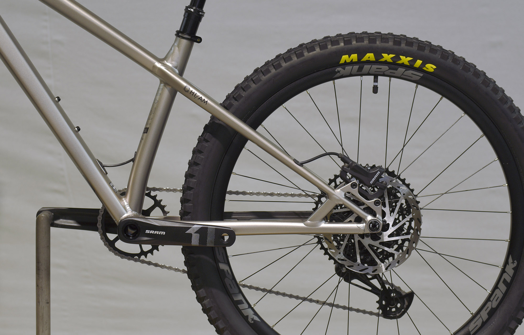COMMENCAL META HT XS CHAMPAGNE - XS (22170400) image number null