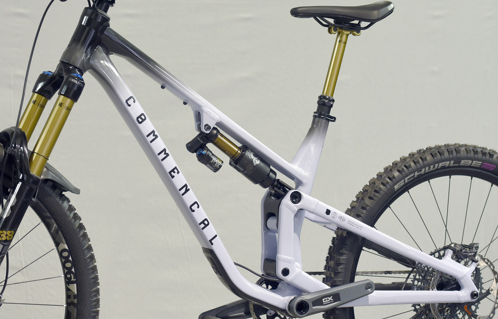 COMMENCAL META SX V5 T-TYPE LIGHT PURPLE / BLACK ALC - L (23100066) image number null