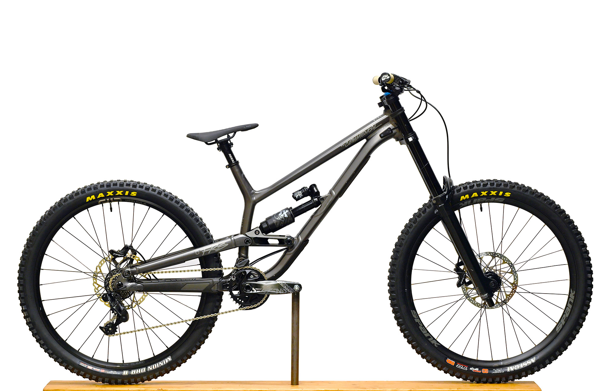 COMMENCAL FRS ESSENTIAL DARK SLATE - L (22150503) image number null