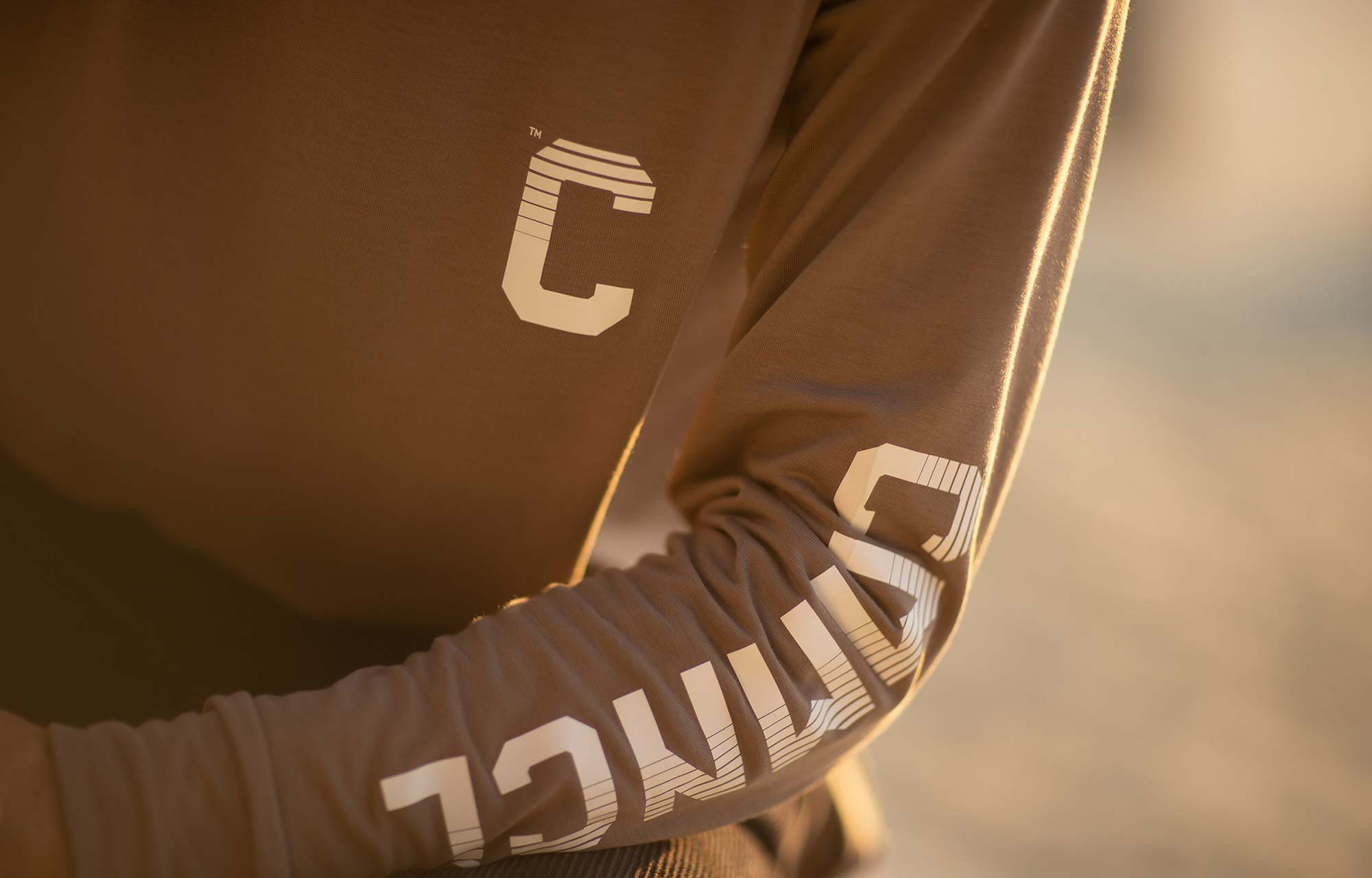 COMMENCAL LONG SLEEVE TECH TEE DIRT image number 3