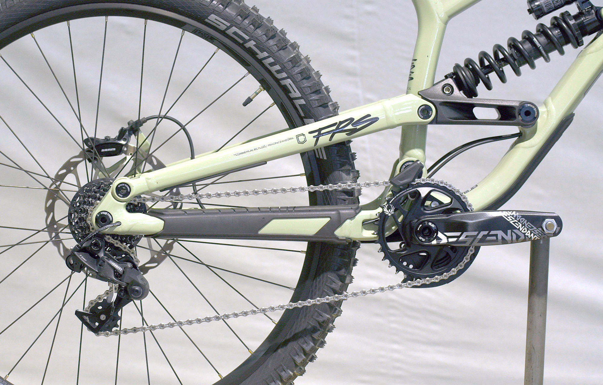 COMMENCAL FRS RIDE HERITAGE GREEN - M (22150402) image number null