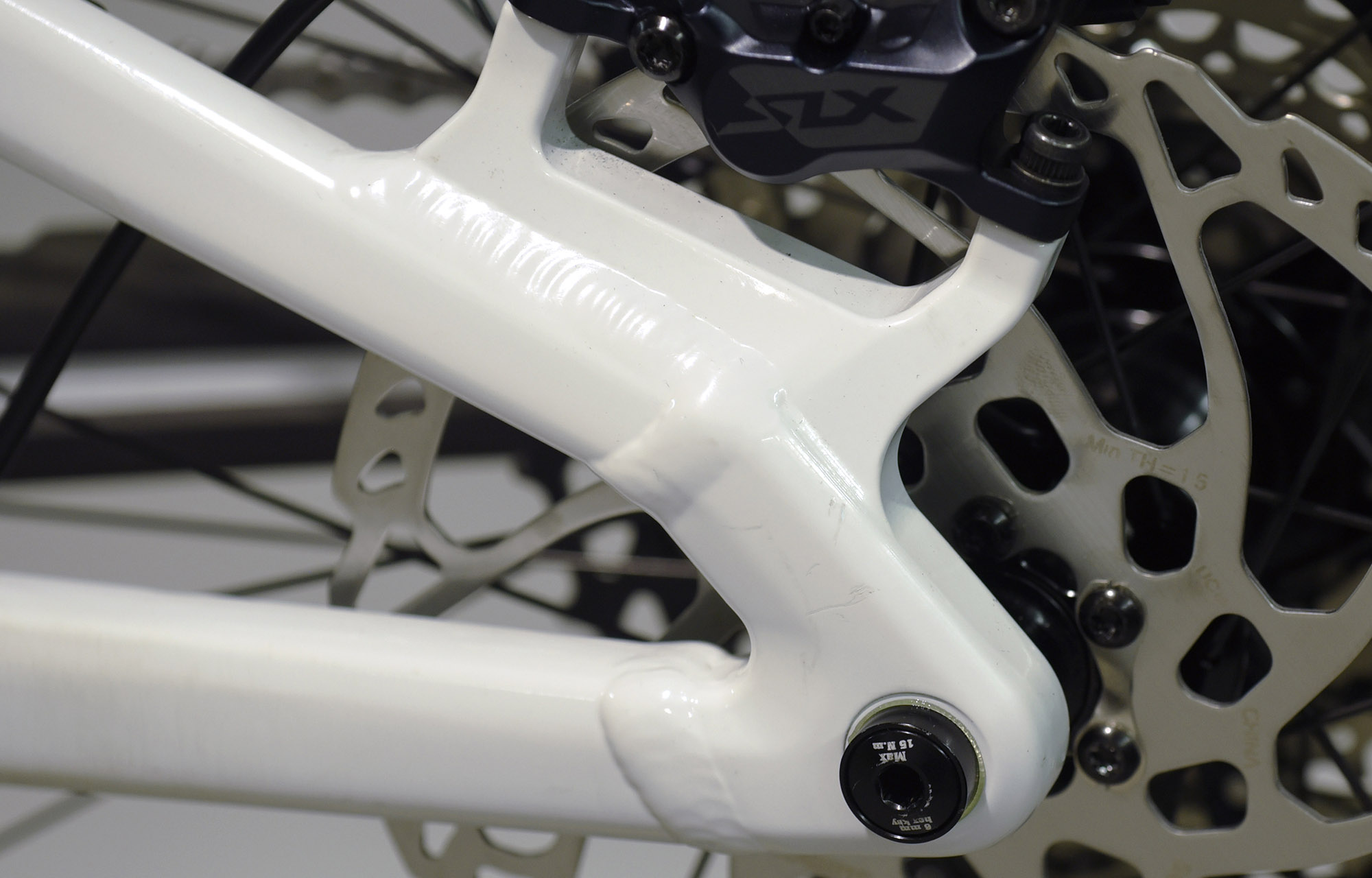 COMMENCAL META V5 ESSENTIAL PURE WHITE - L (23121203) image number null