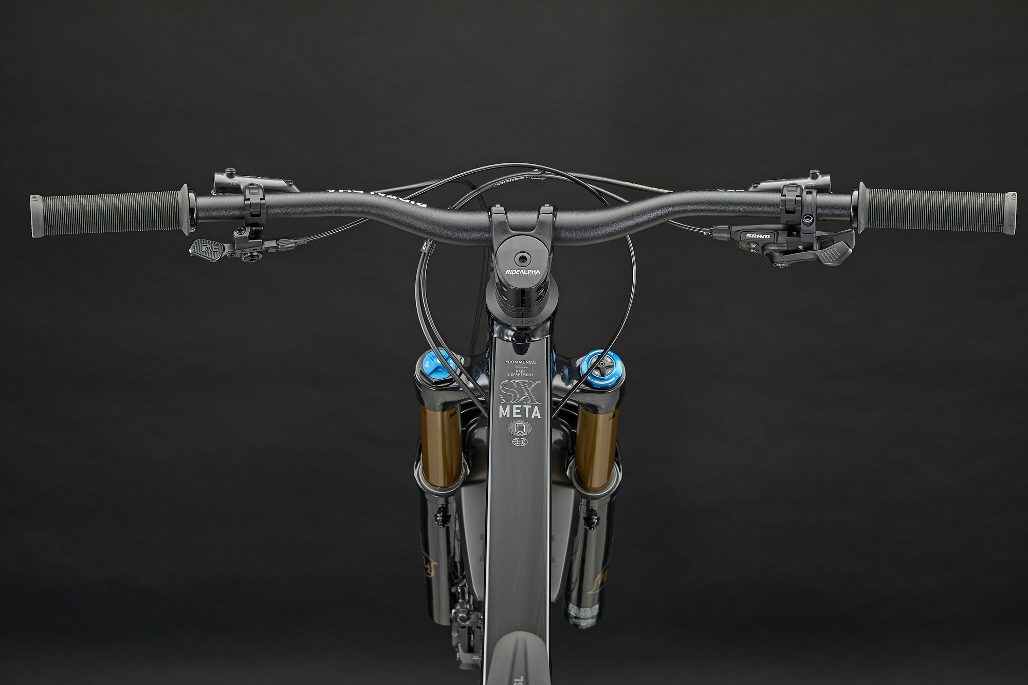 COMMENCAL META SX V5 SIGNATURE PURE BLACK 2027 image large number 3