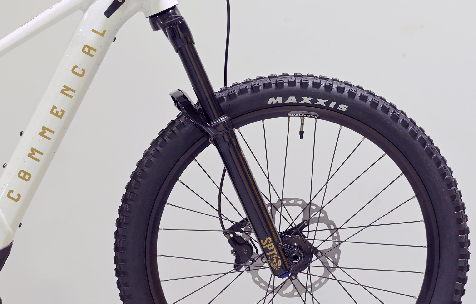 COMMENCAL META HT 24 POWER GLITTERY WHITE - (24173700) 1 km image cover number large 1