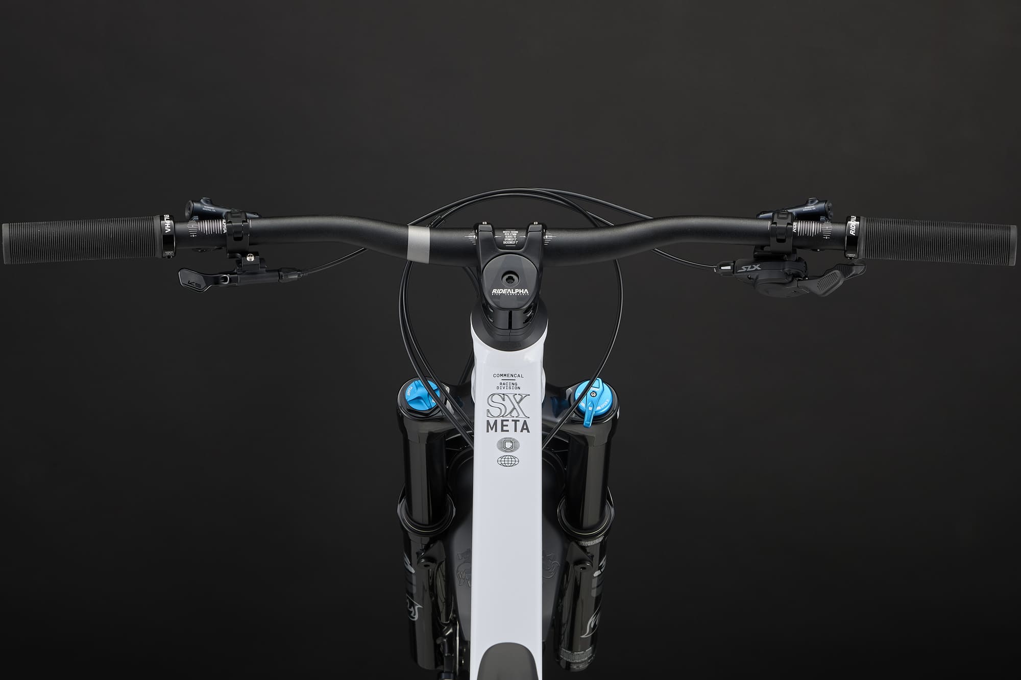 COMMENCAL META SX V5 ESSENTIAL PURE WHITE 2026 image number null