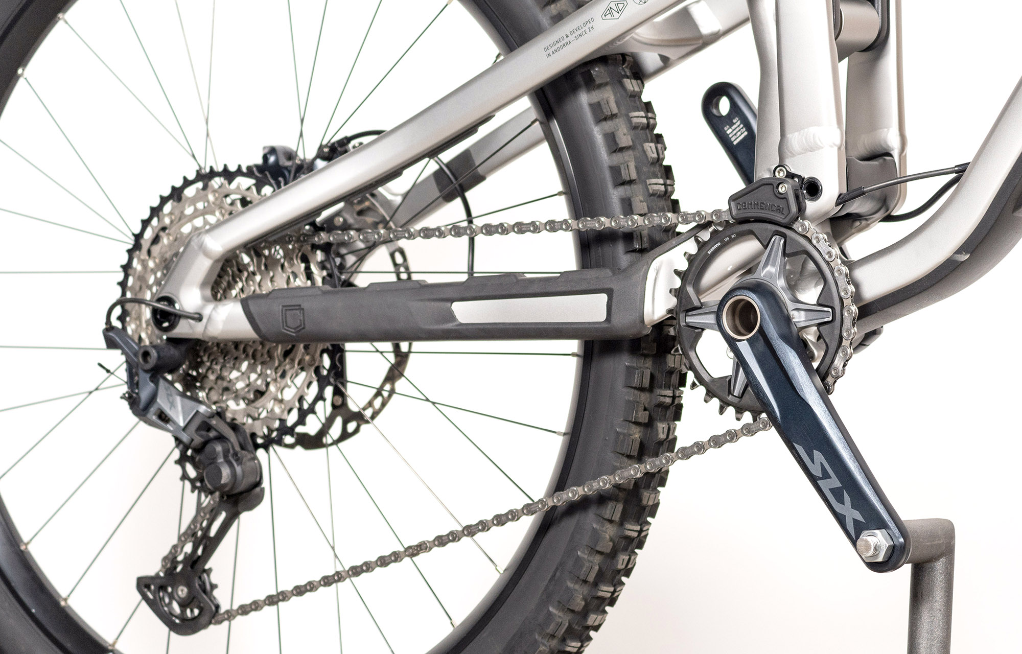 COMMENCAL META SX V5 ESSENTIAL SILVER - M (23131502) image large number 2