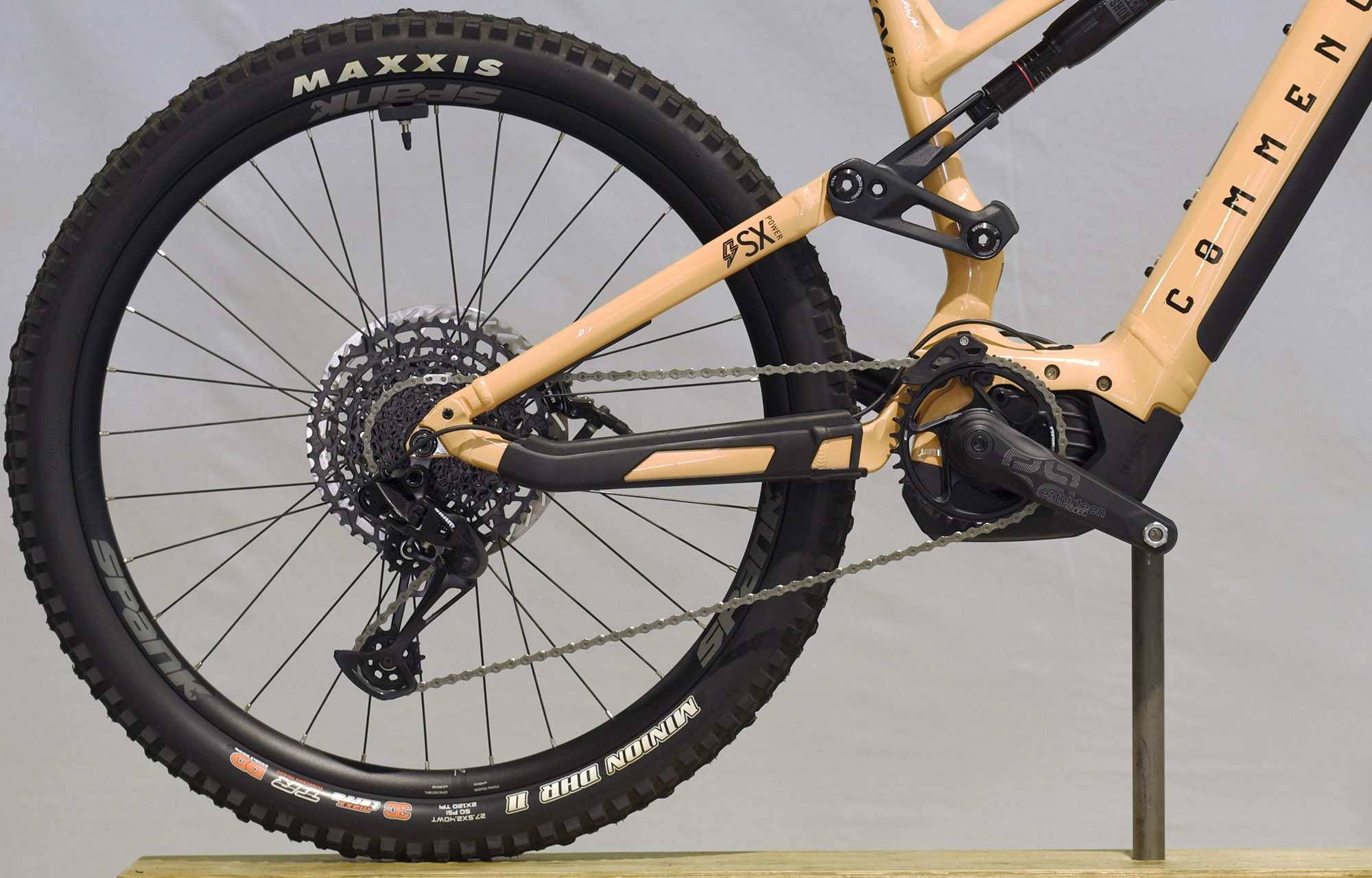 COMMENCAL META POWER SX BOSCH RIDE PEACH - L (23181703) 15 km image number null