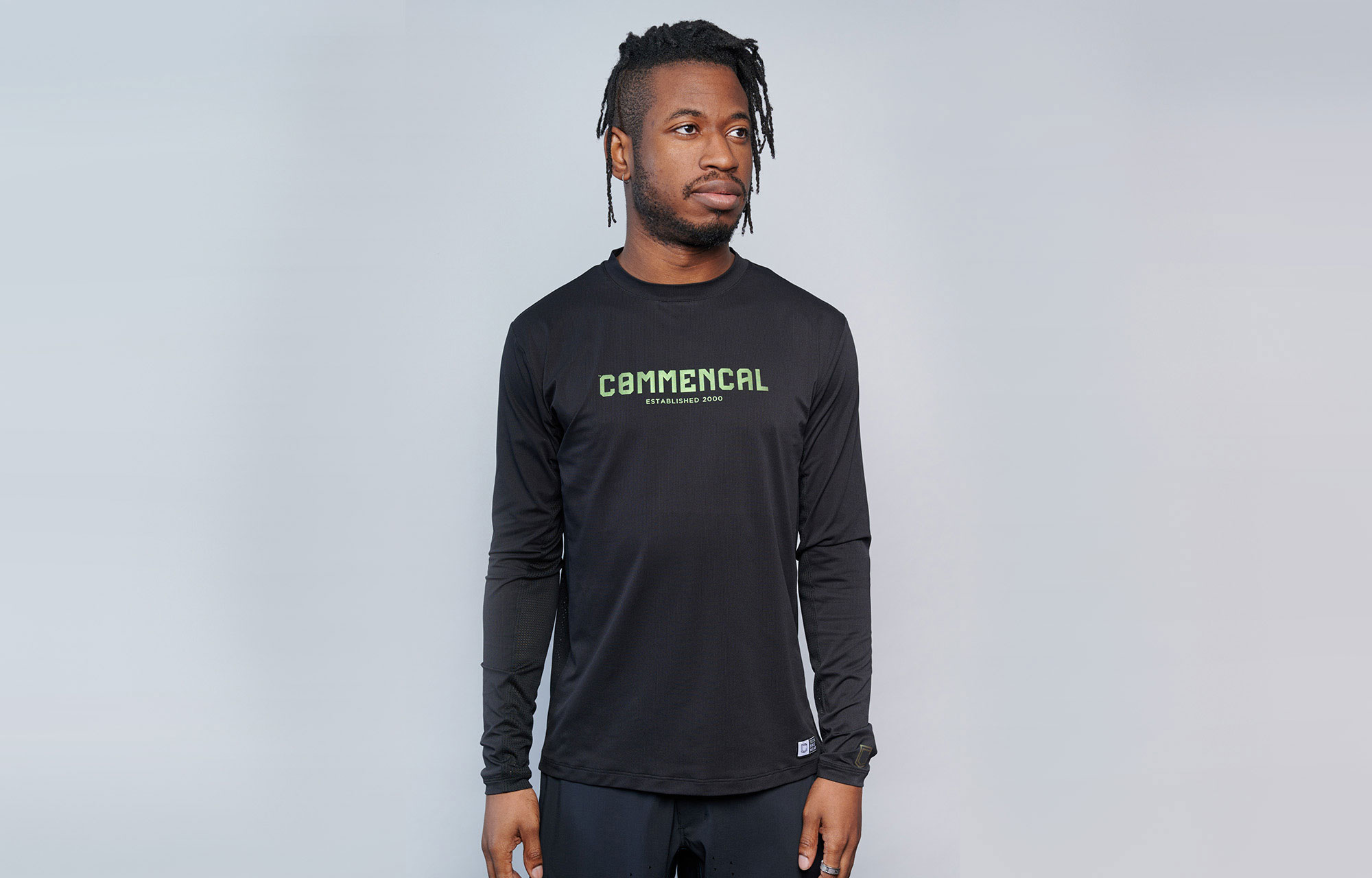 COMMENCAL CORPORATE LONG SLEEVE JERSEY BLACK AND ELECTRIC GREEN image number 0