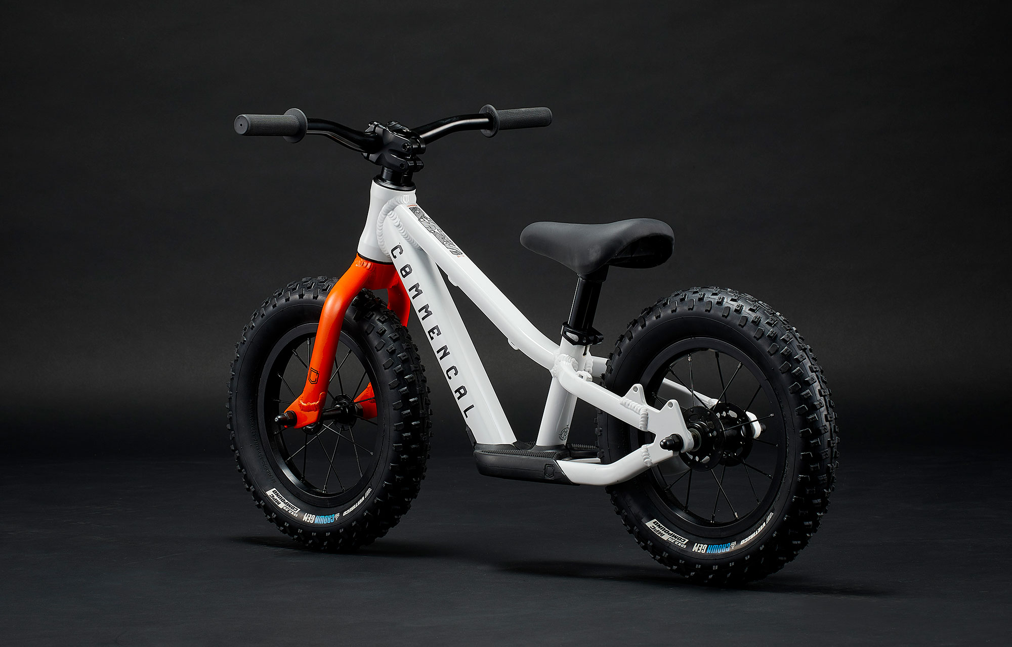 COMMENCAL RAMONES 12 PUSH BIKE PURE WHITE image number null