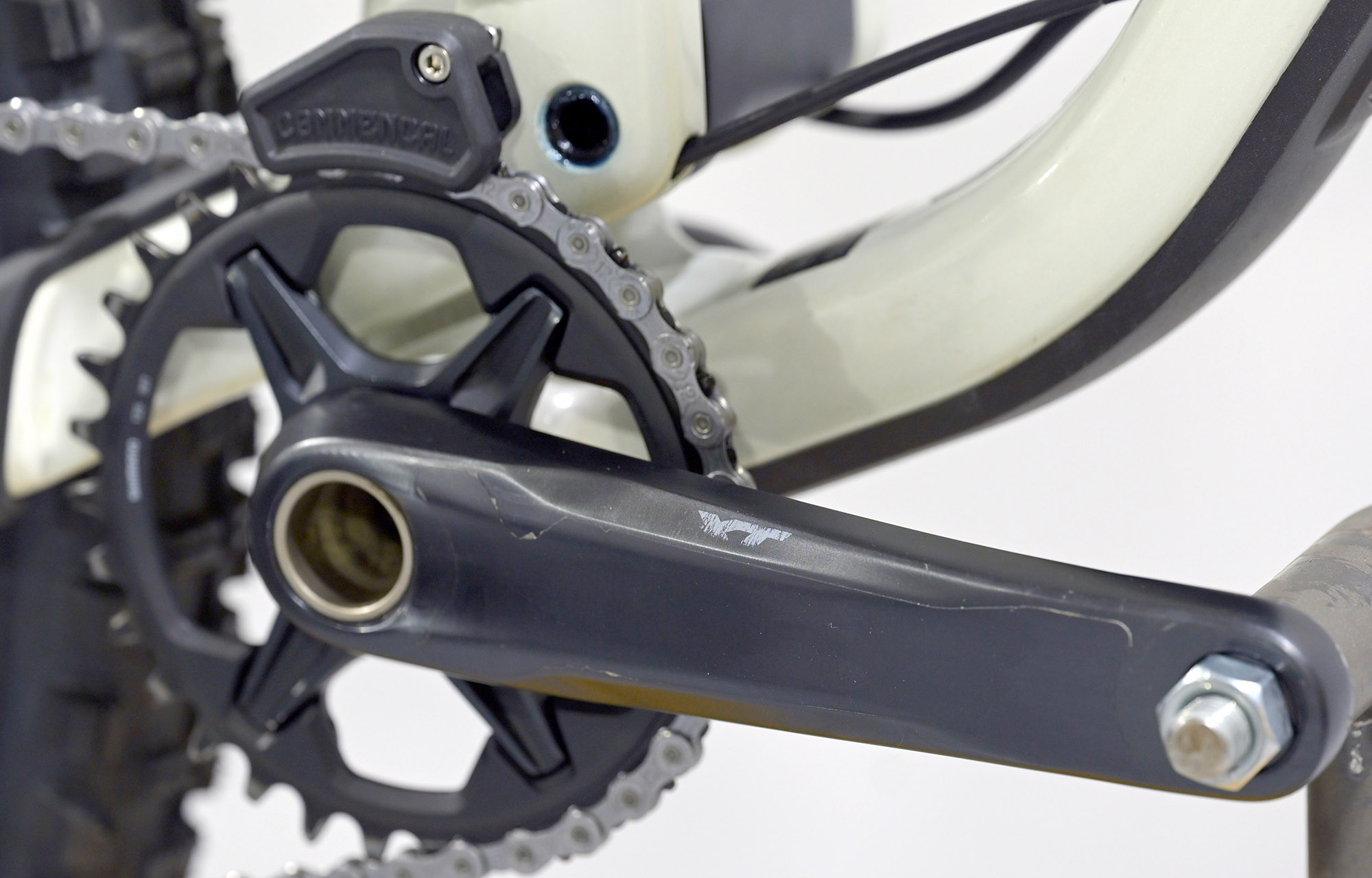 COMMENCAL META V5 SIGNATURE CLEAR SILVER - M (23121002) image cover number large 7