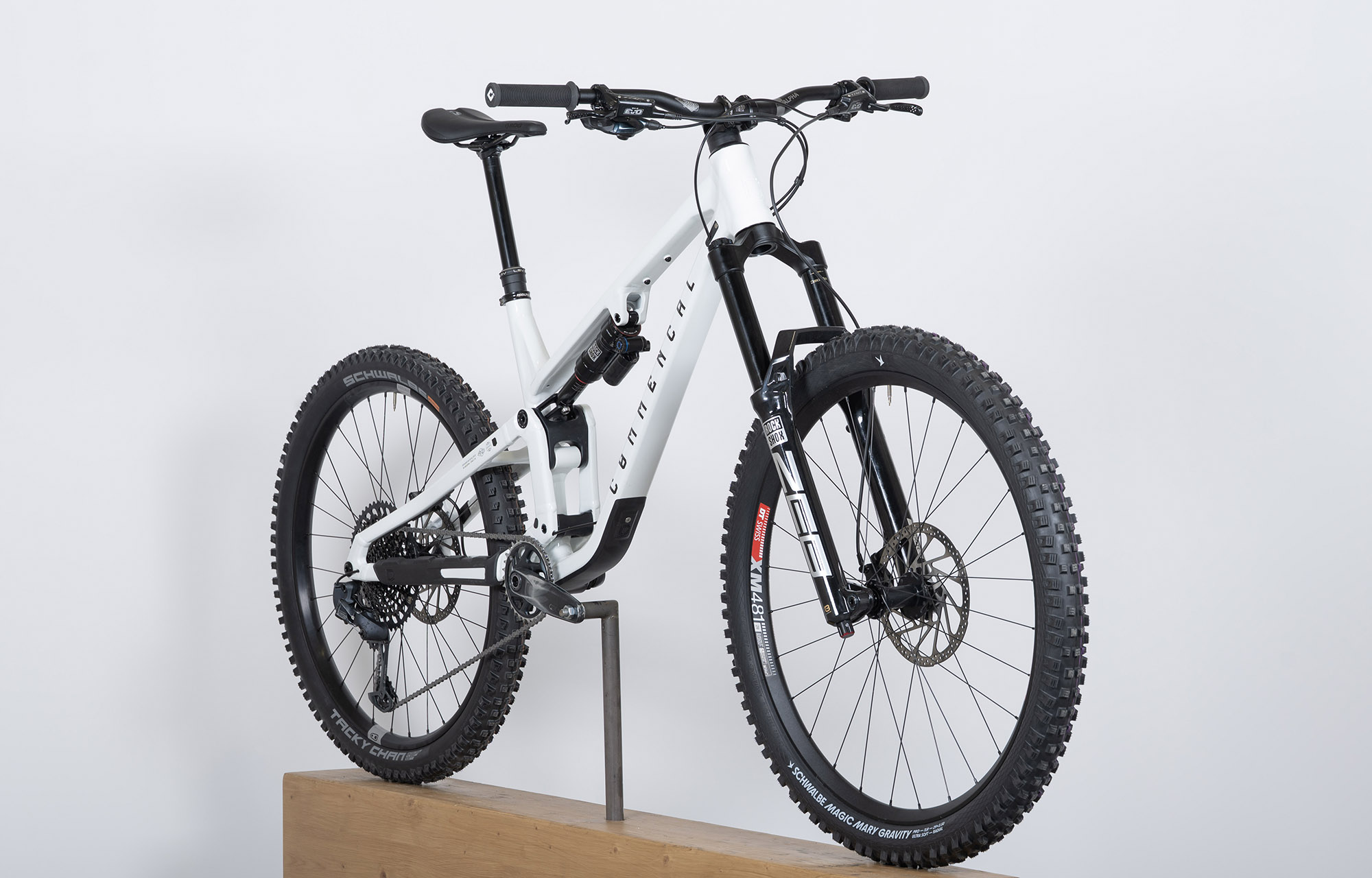 COMMENCAL META SX V5 RACE PURE WHITE  - L (23131703) image large number 2