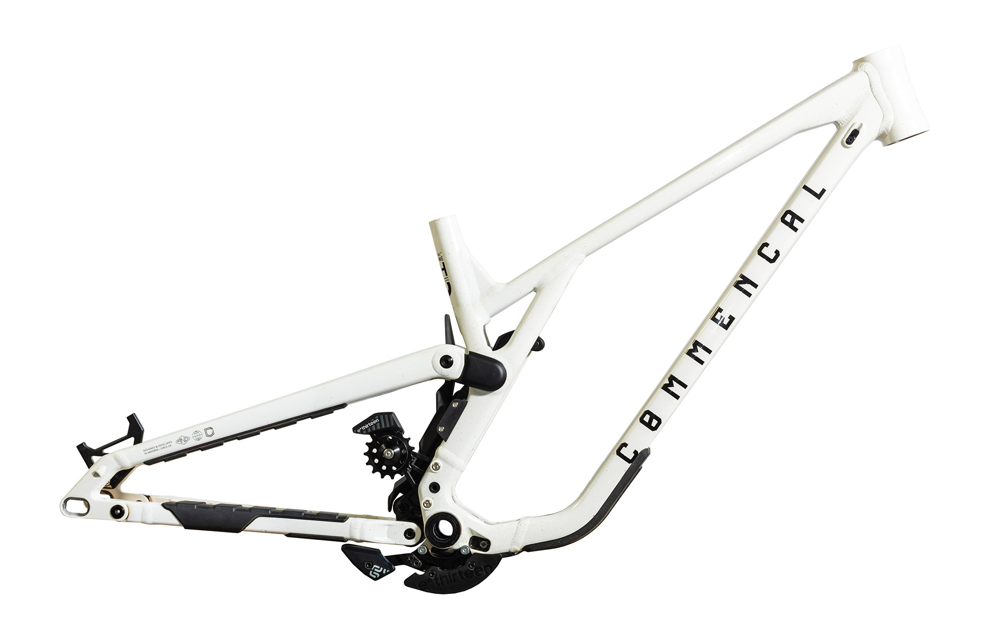 FRAME COMMENCAL SUPREME DH V5 GLITTERY WHITE - M (24252802) image number null